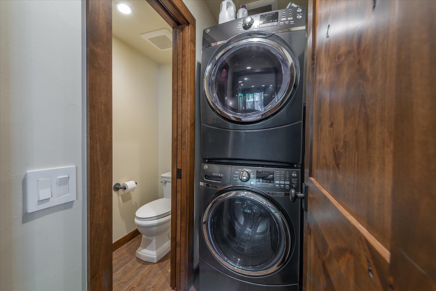 3101 Lake Forest Road Unit: 166