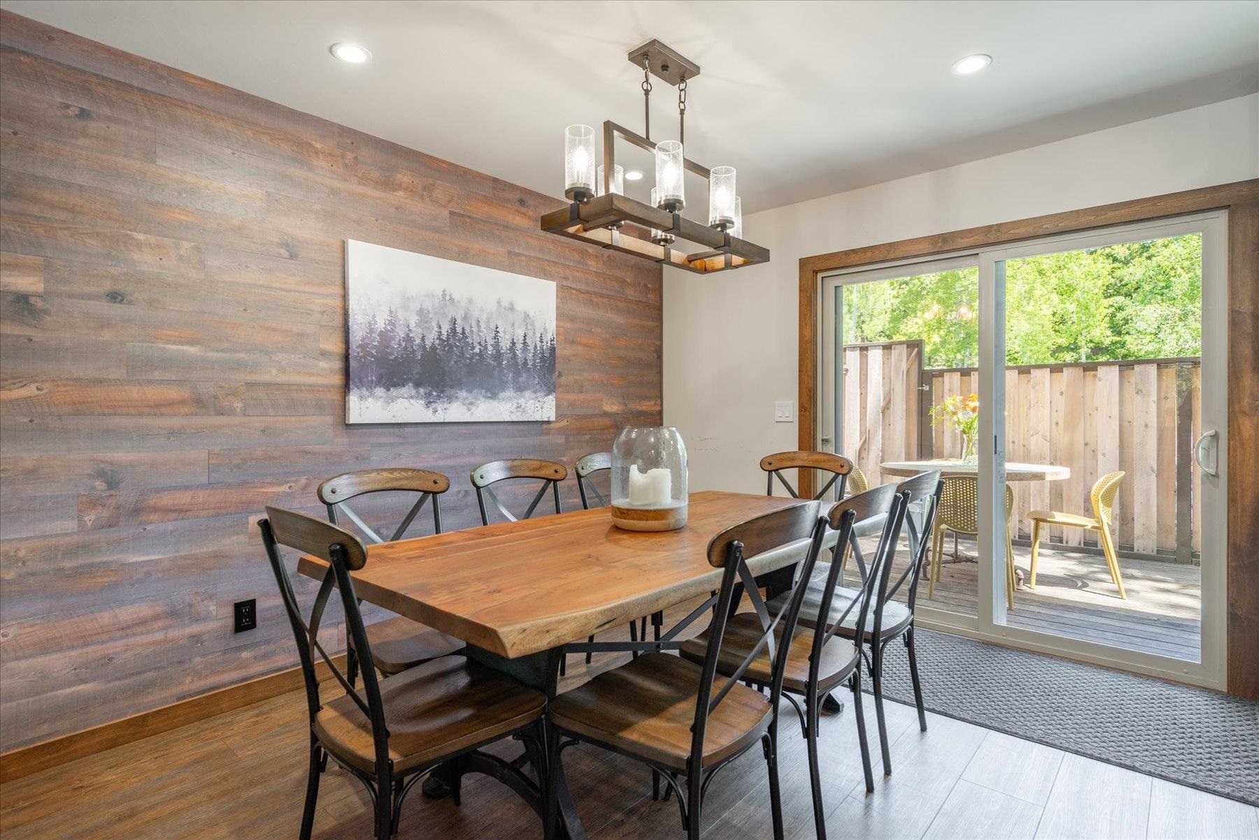 3101 Lake Forest Road Unit: 166