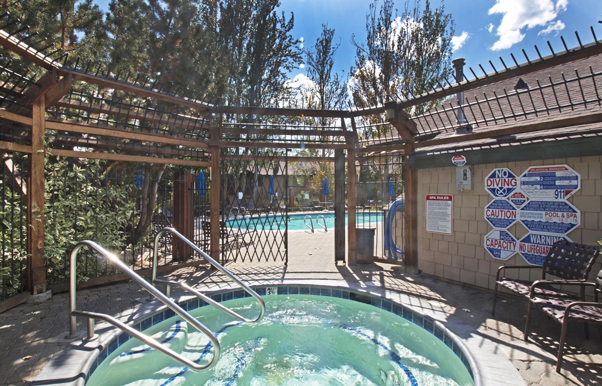 3101 Lake Forest Road Unit: 17