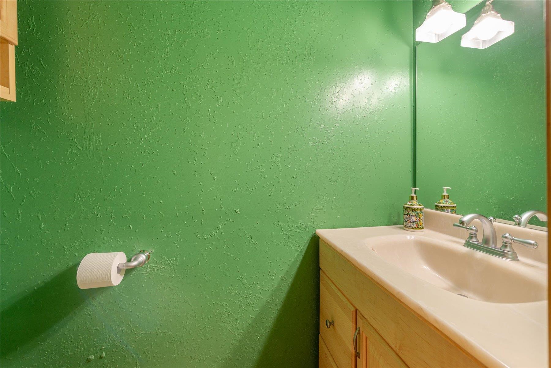 3101 Lake Forest Road Unit: 17