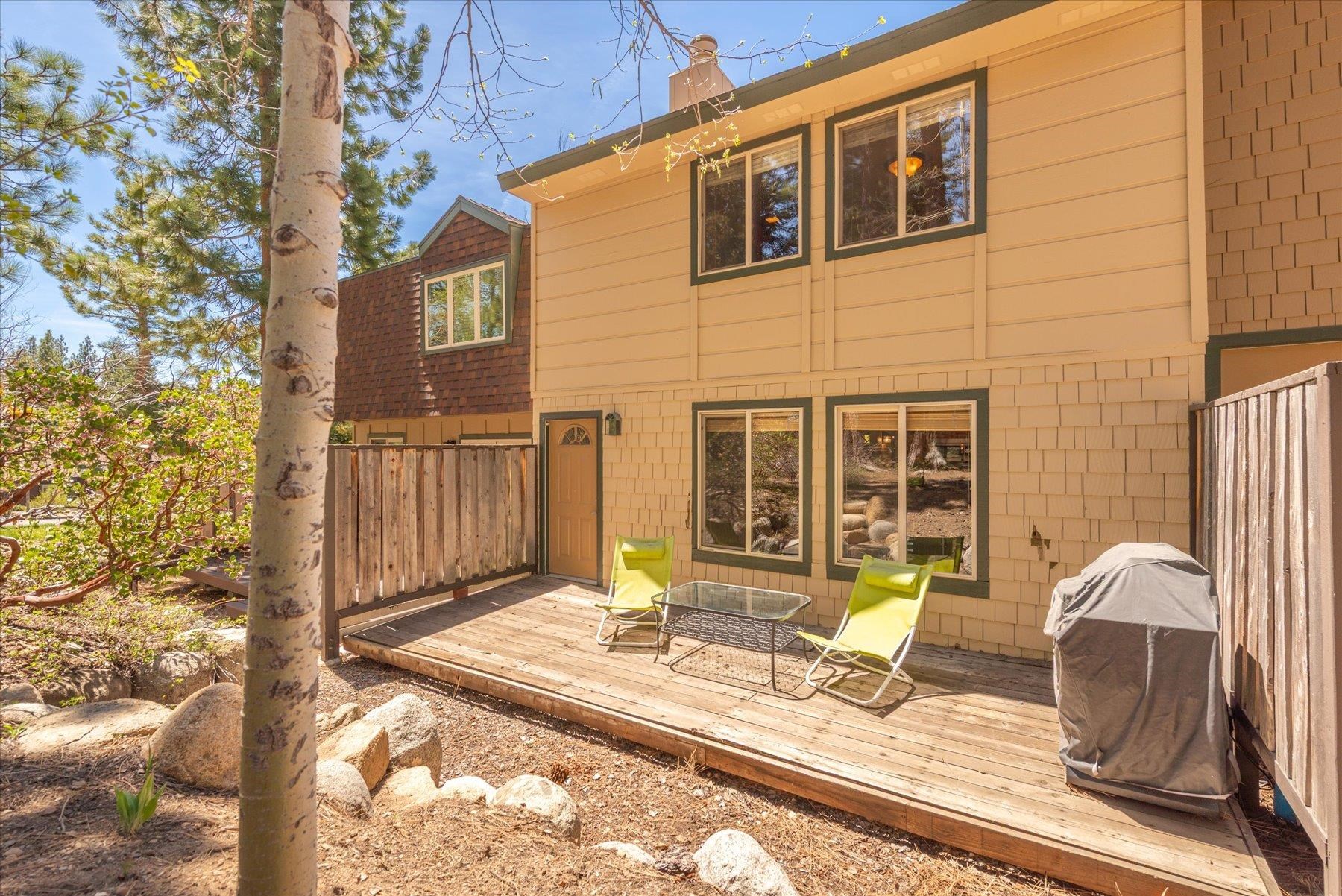 3101 Lake Forest Road Unit: 17