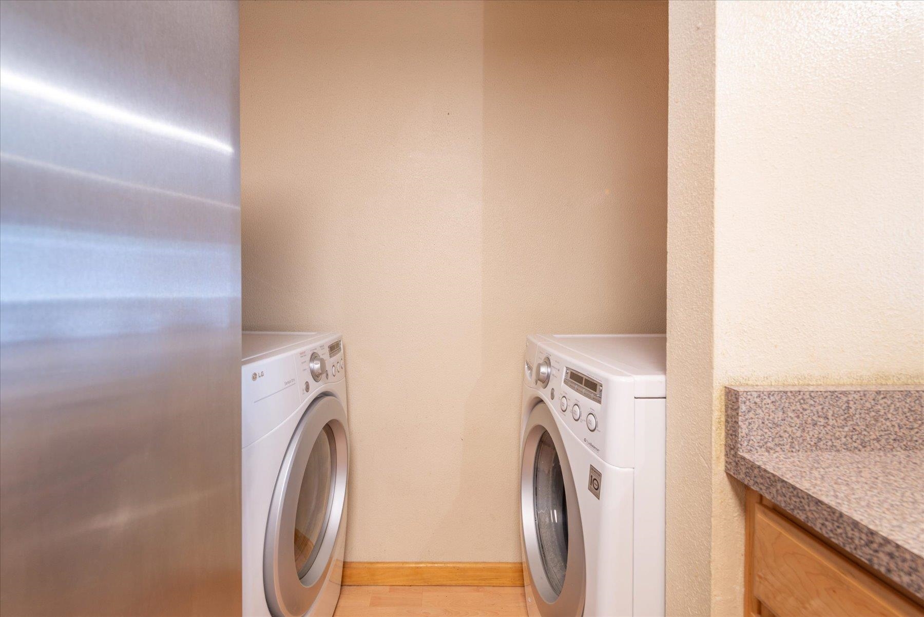 3101 Lake Forest Road Unit: 17