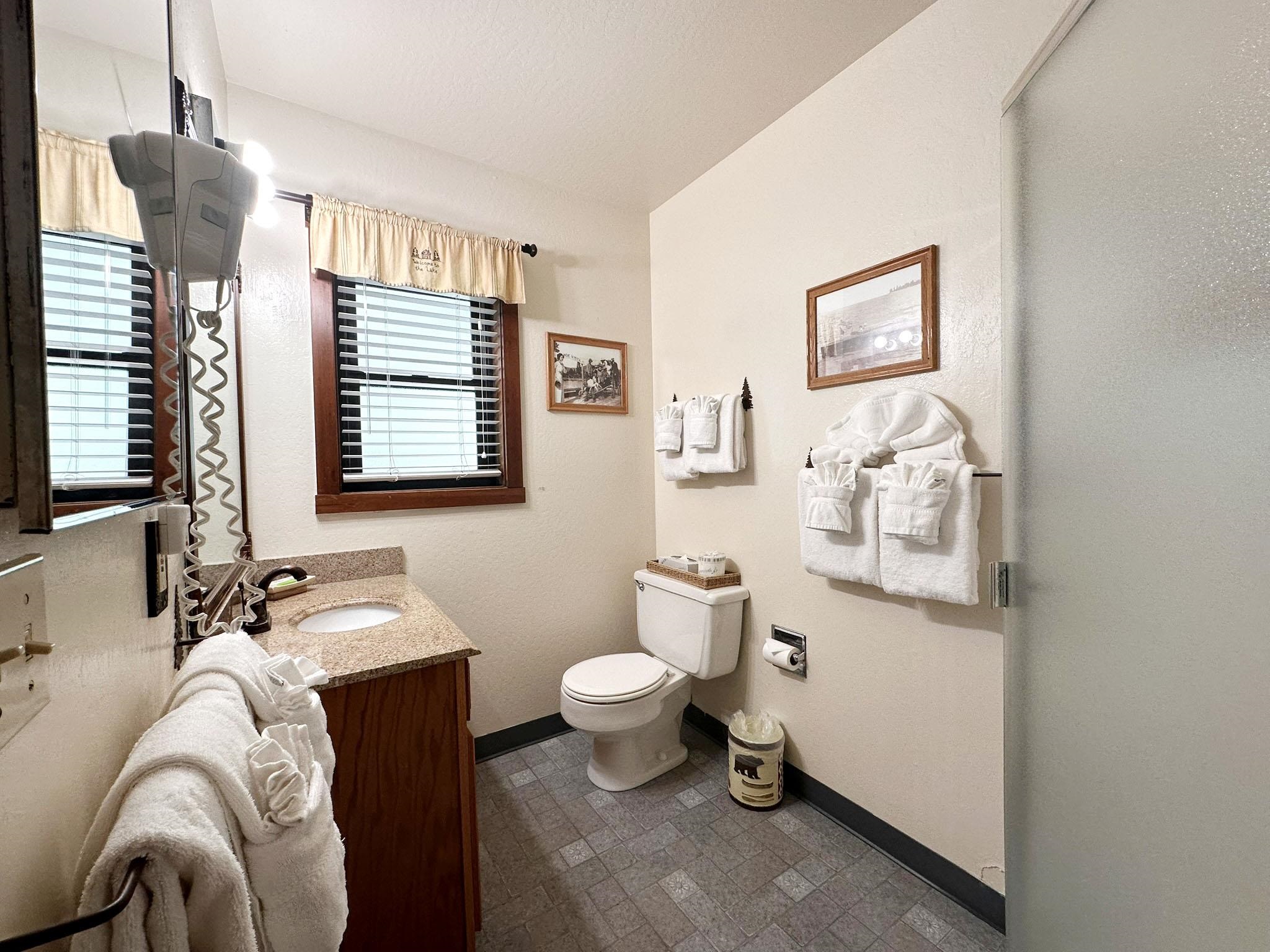 6943 North Lake Boulevard Unit: 46