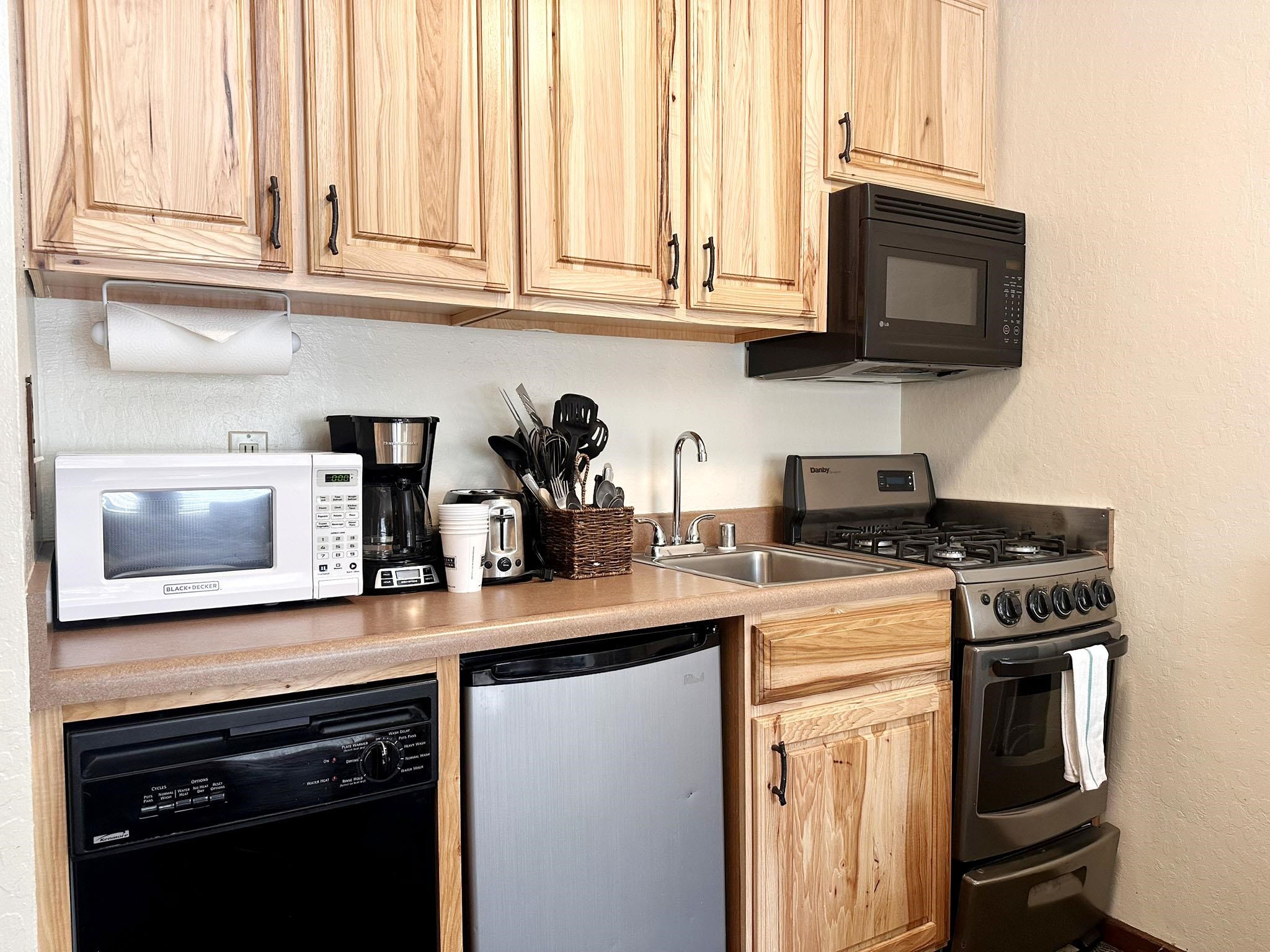 6943 North Lake Boulevard Unit: 46