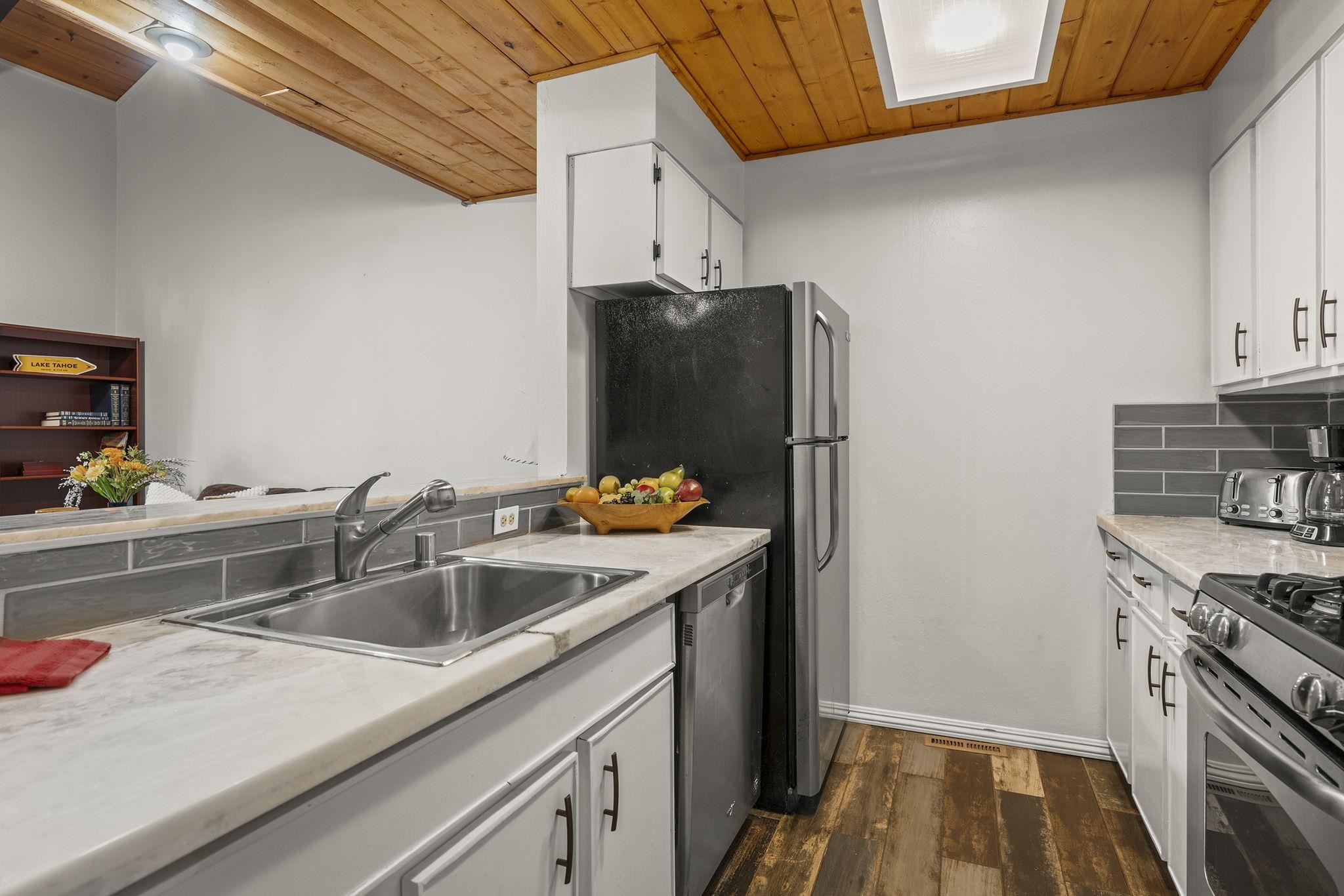 2755 North Lake Boulevard Unit: 104