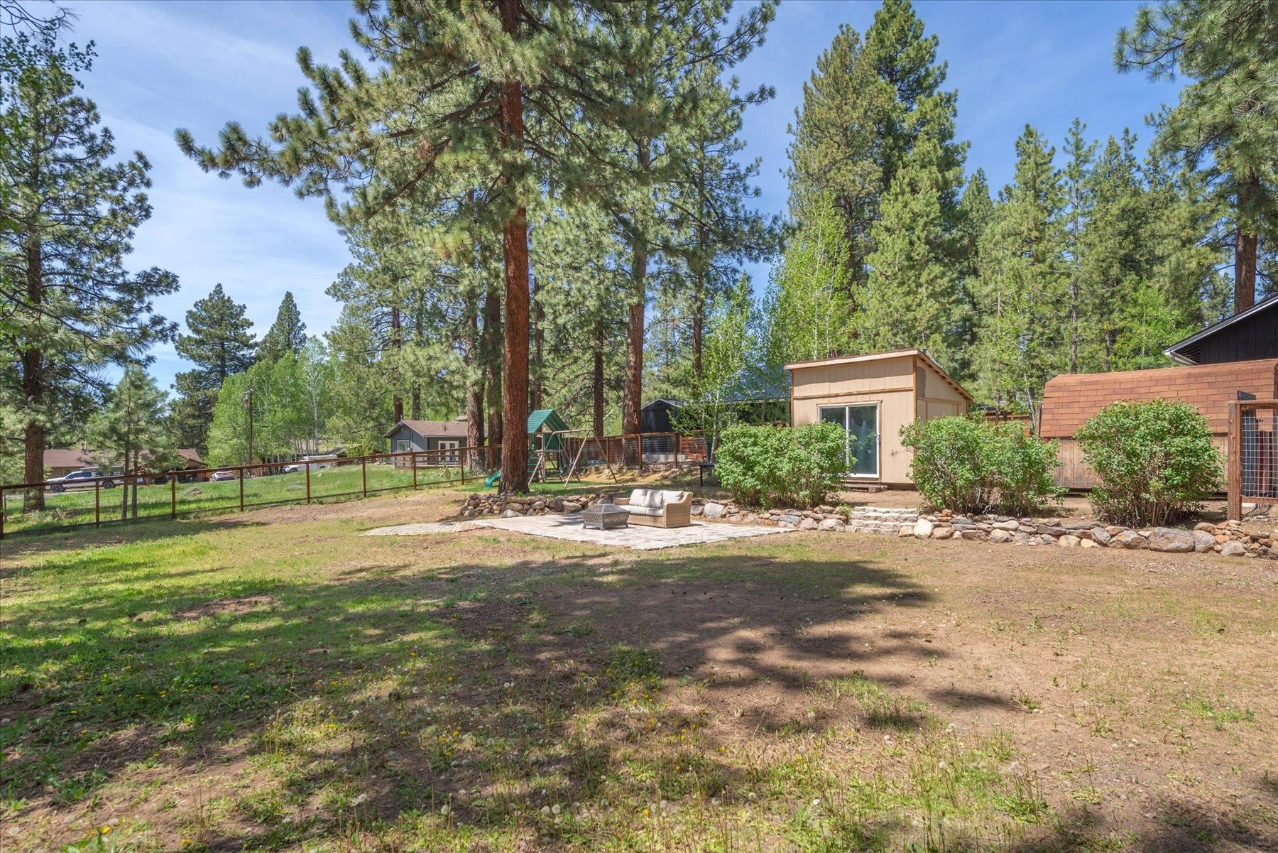 10243 Laburnham Circle