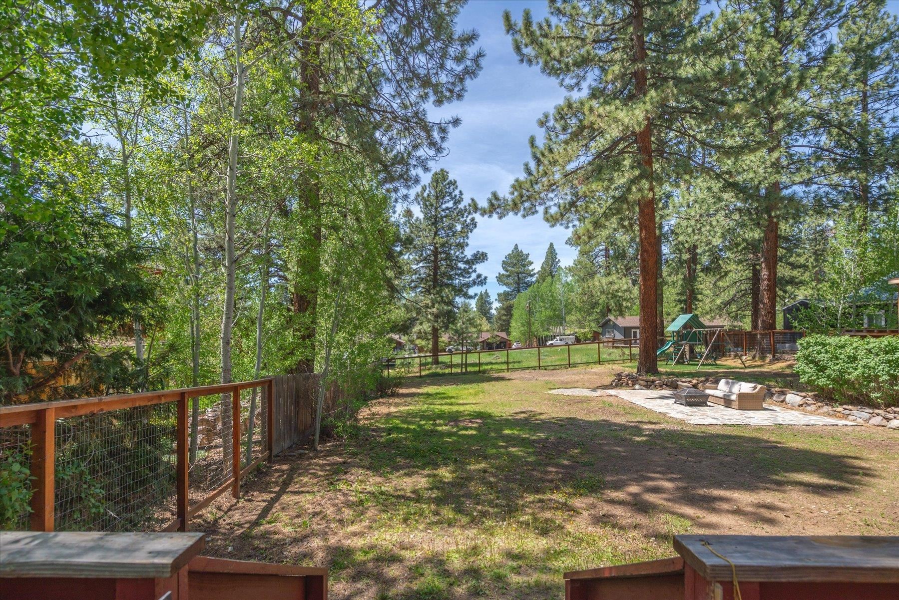 10243 Laburnham Circle