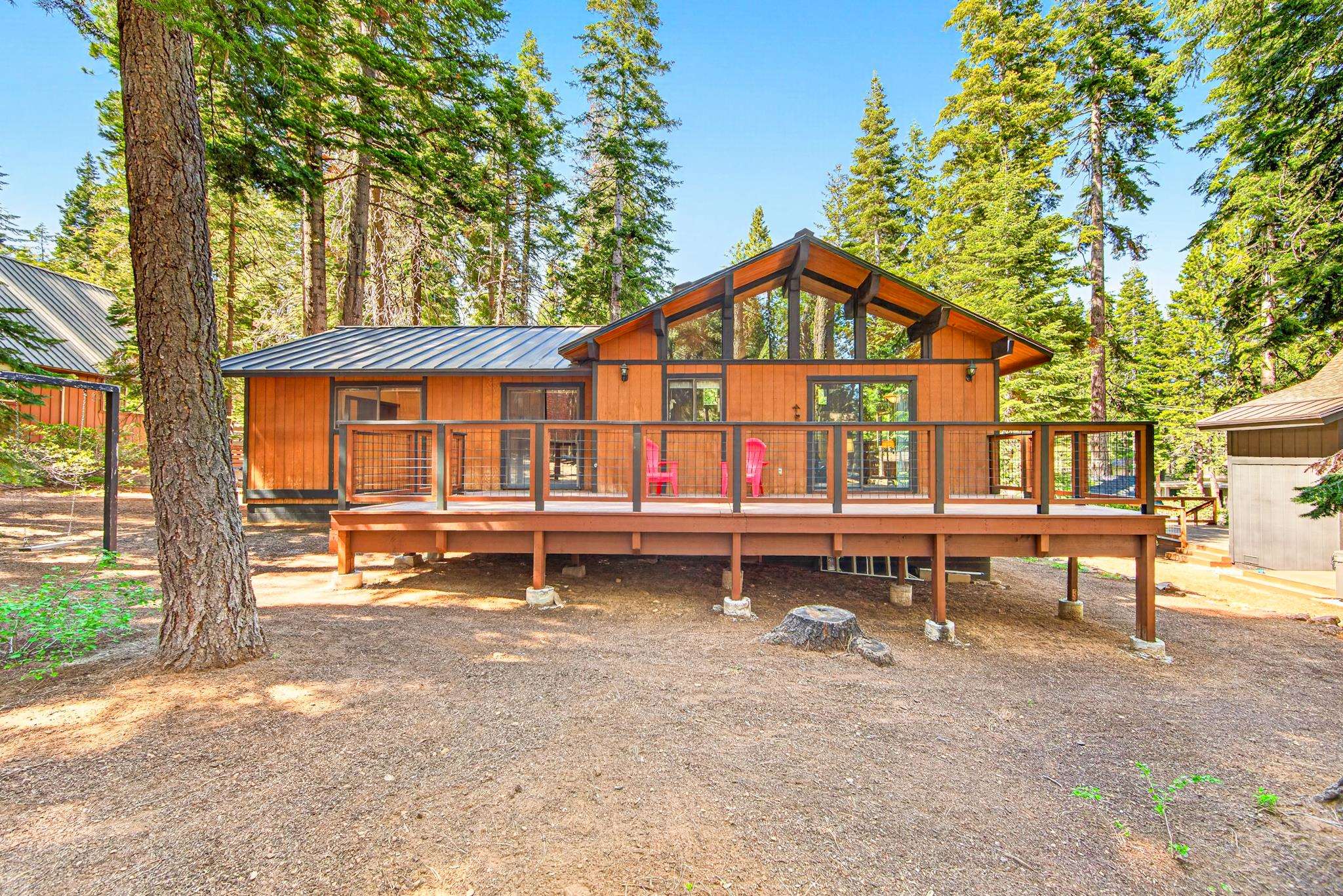 725 Chapel Lane