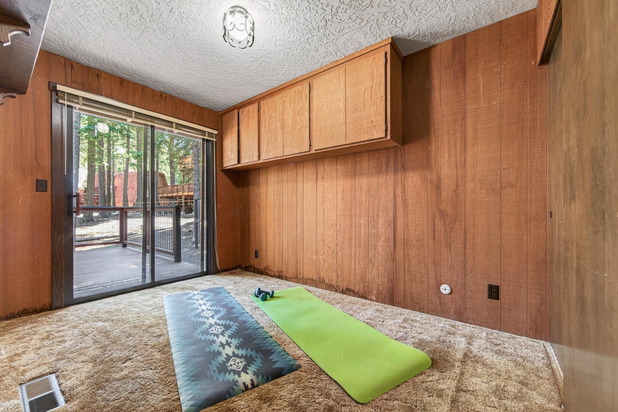 725 Chapel Lane
