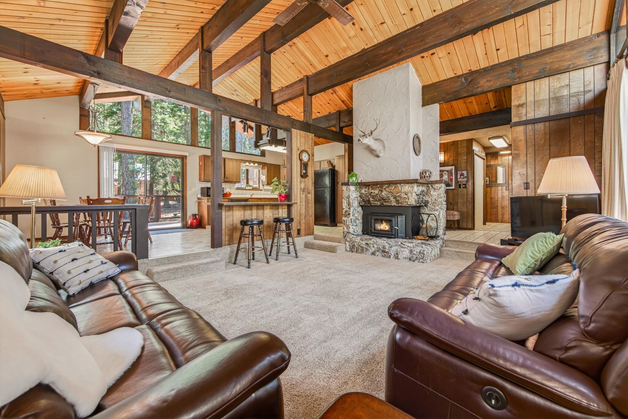 725 Chapel Lane