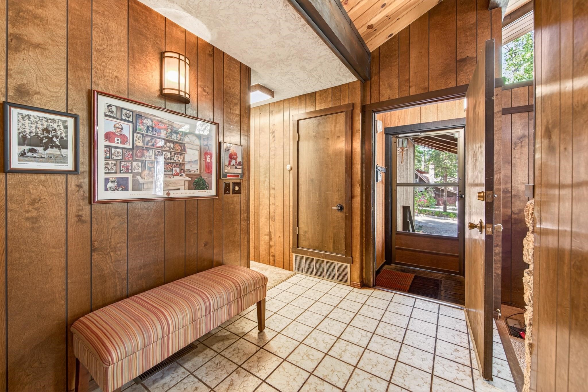 725 Chapel Lane