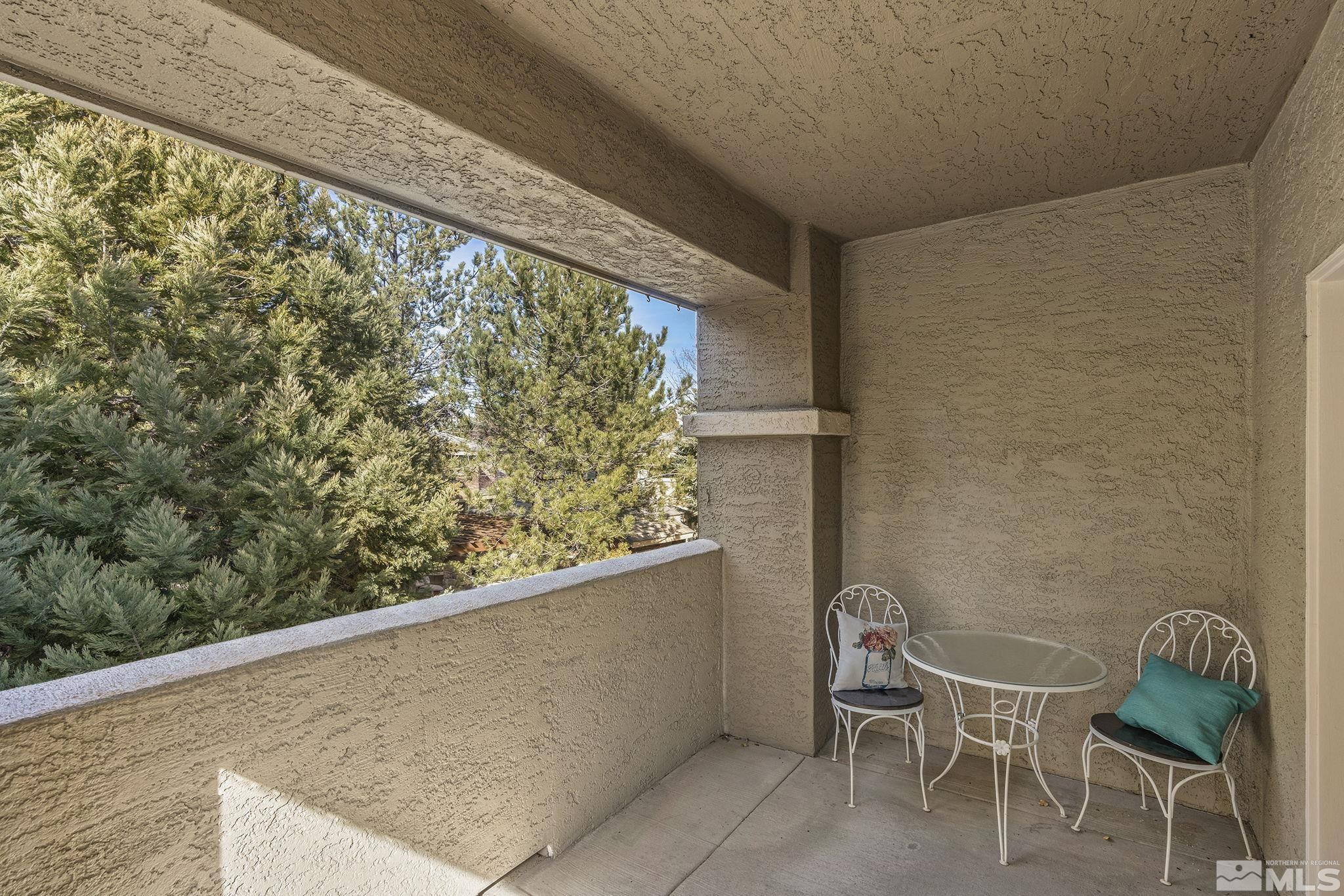 900 S Meadows Parkway