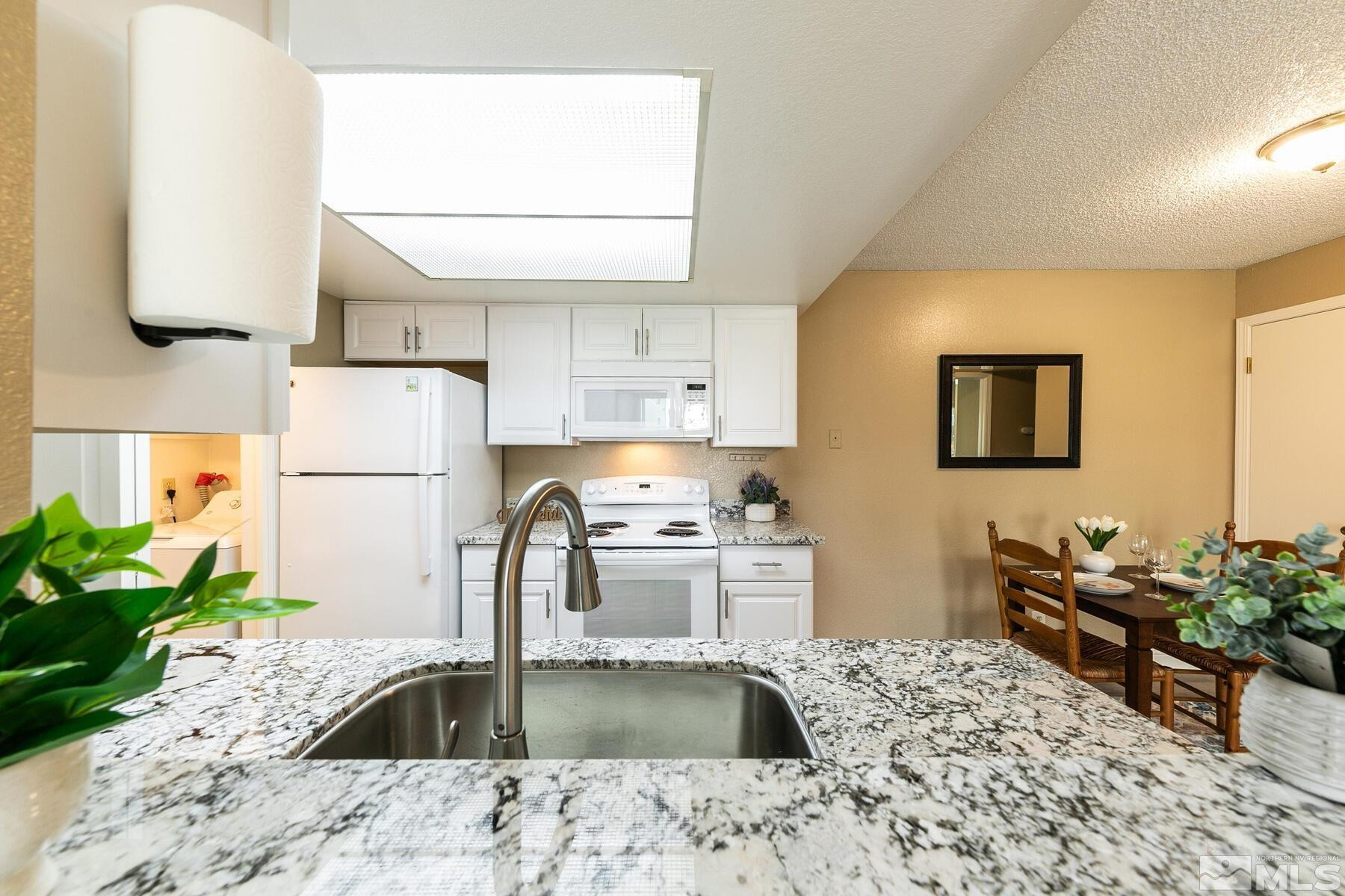 7690 Bluestone Drive, R 321