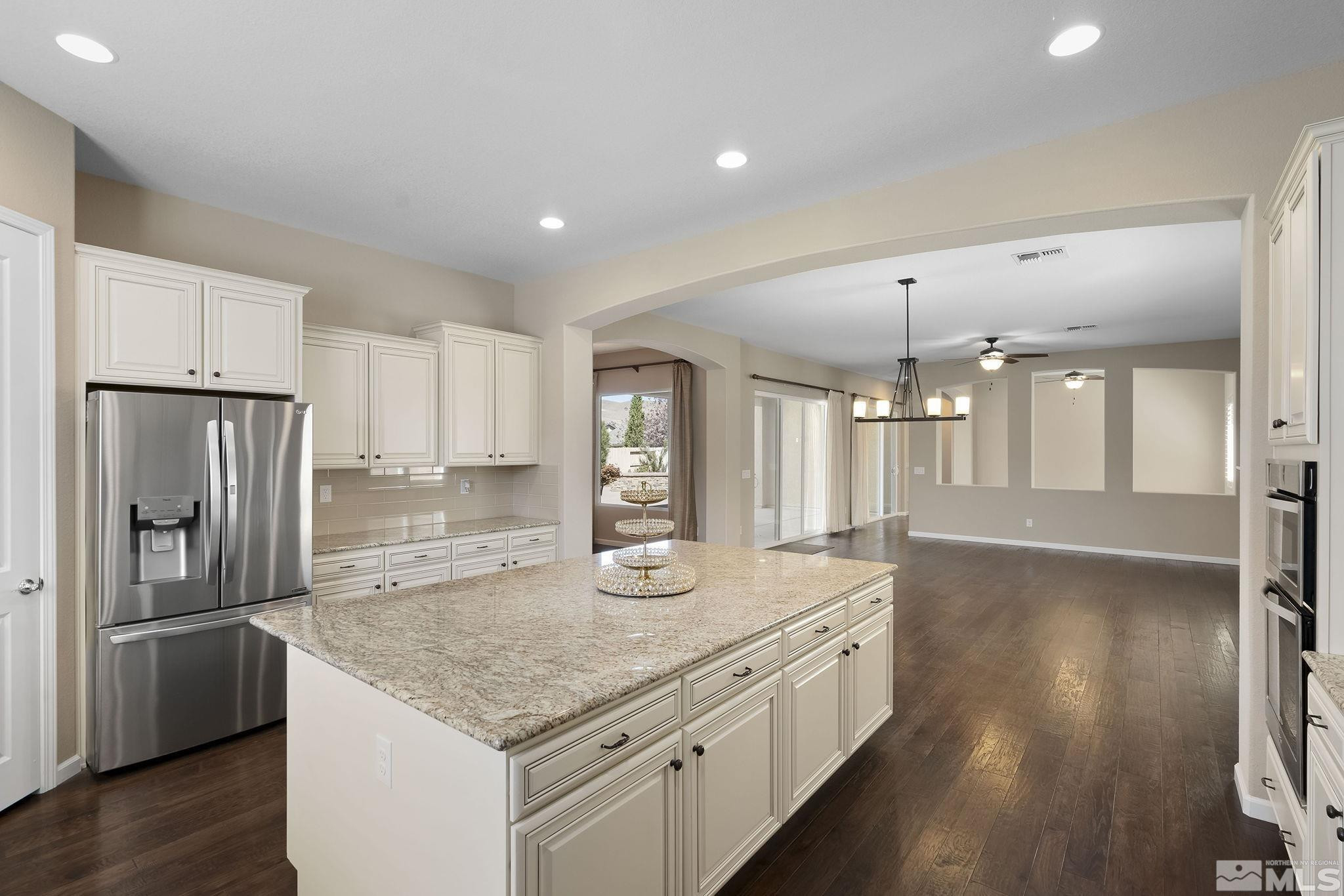 9960 Cadoc Lane