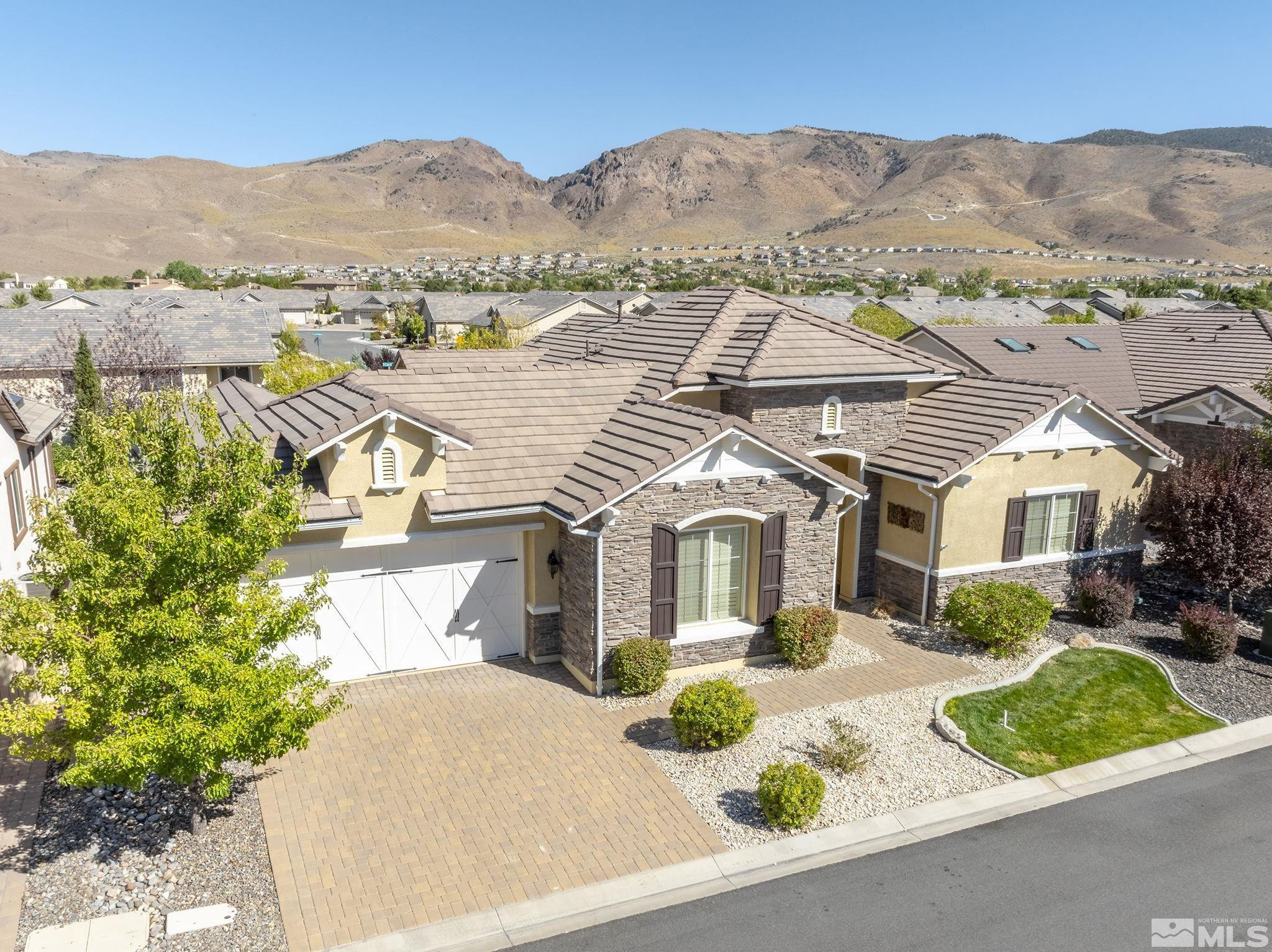 9960 Cadoc Lane