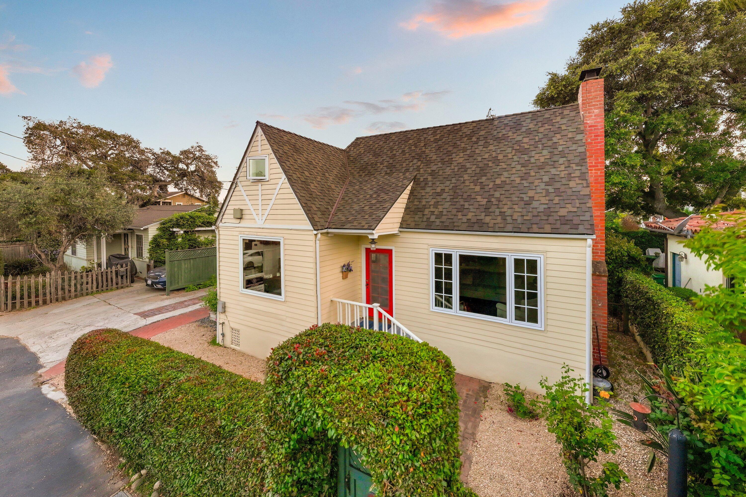 116 W Los Olivos Street