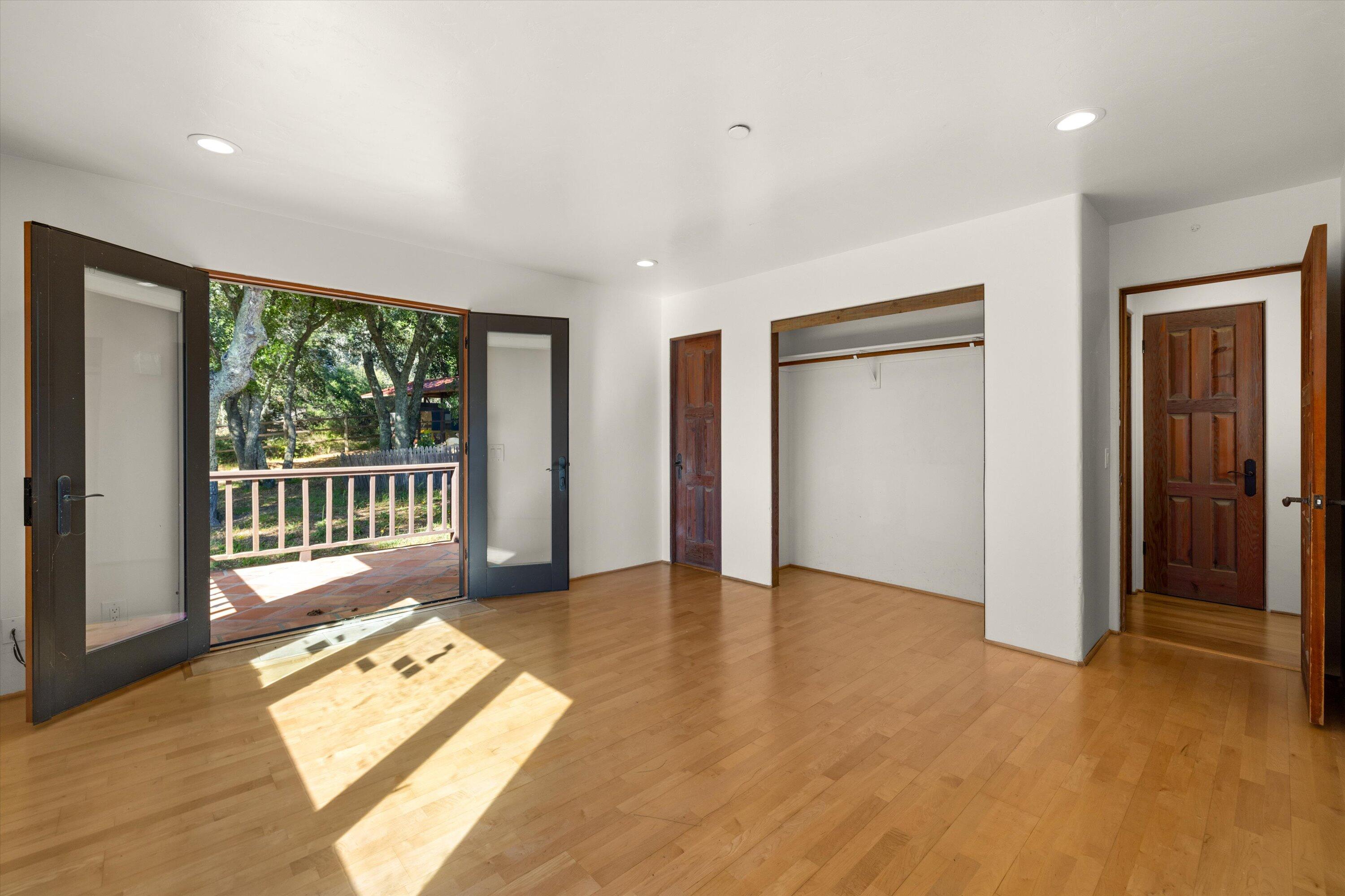 5200 E Camino Cielo