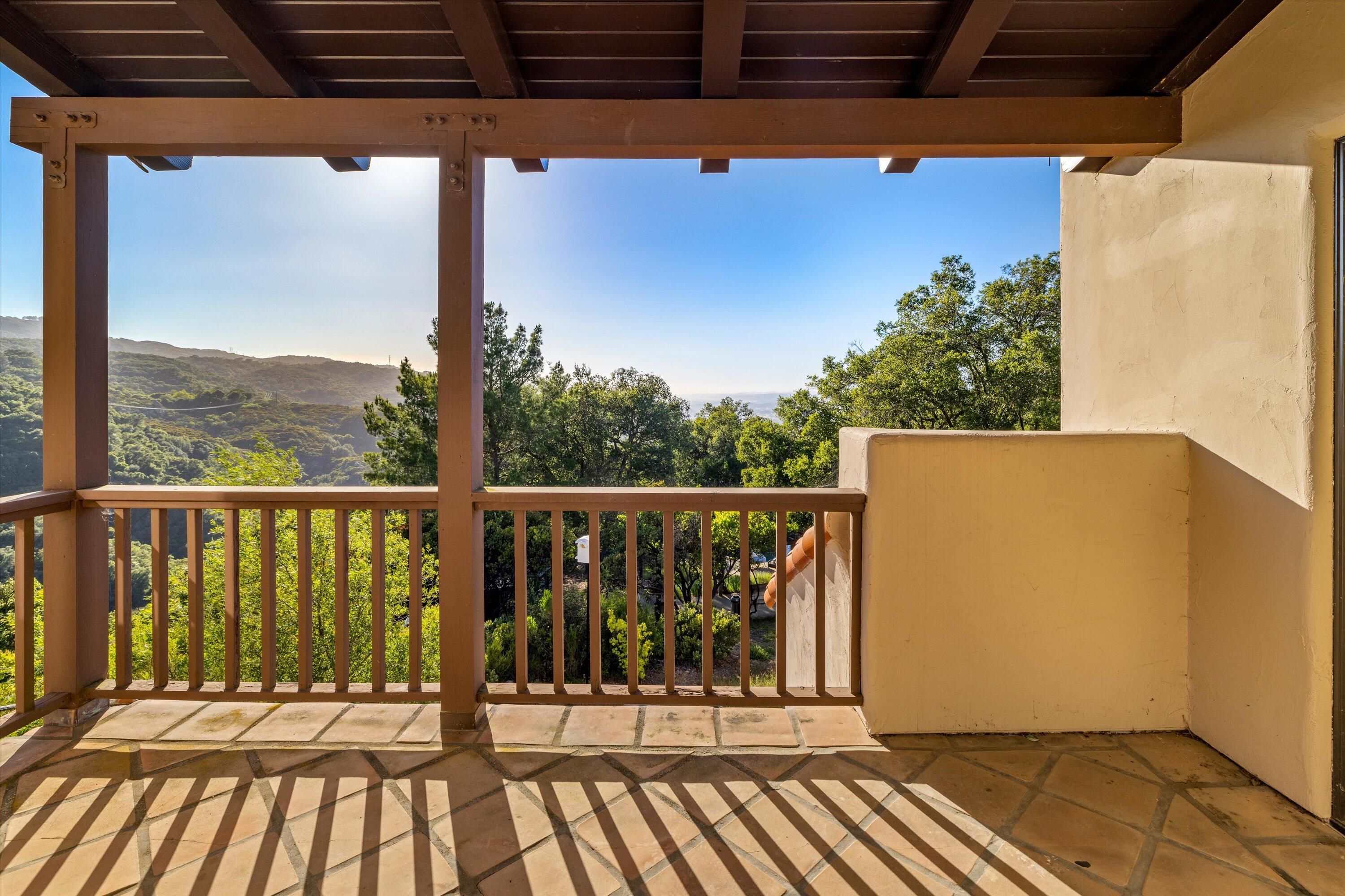 5200 E Camino Cielo