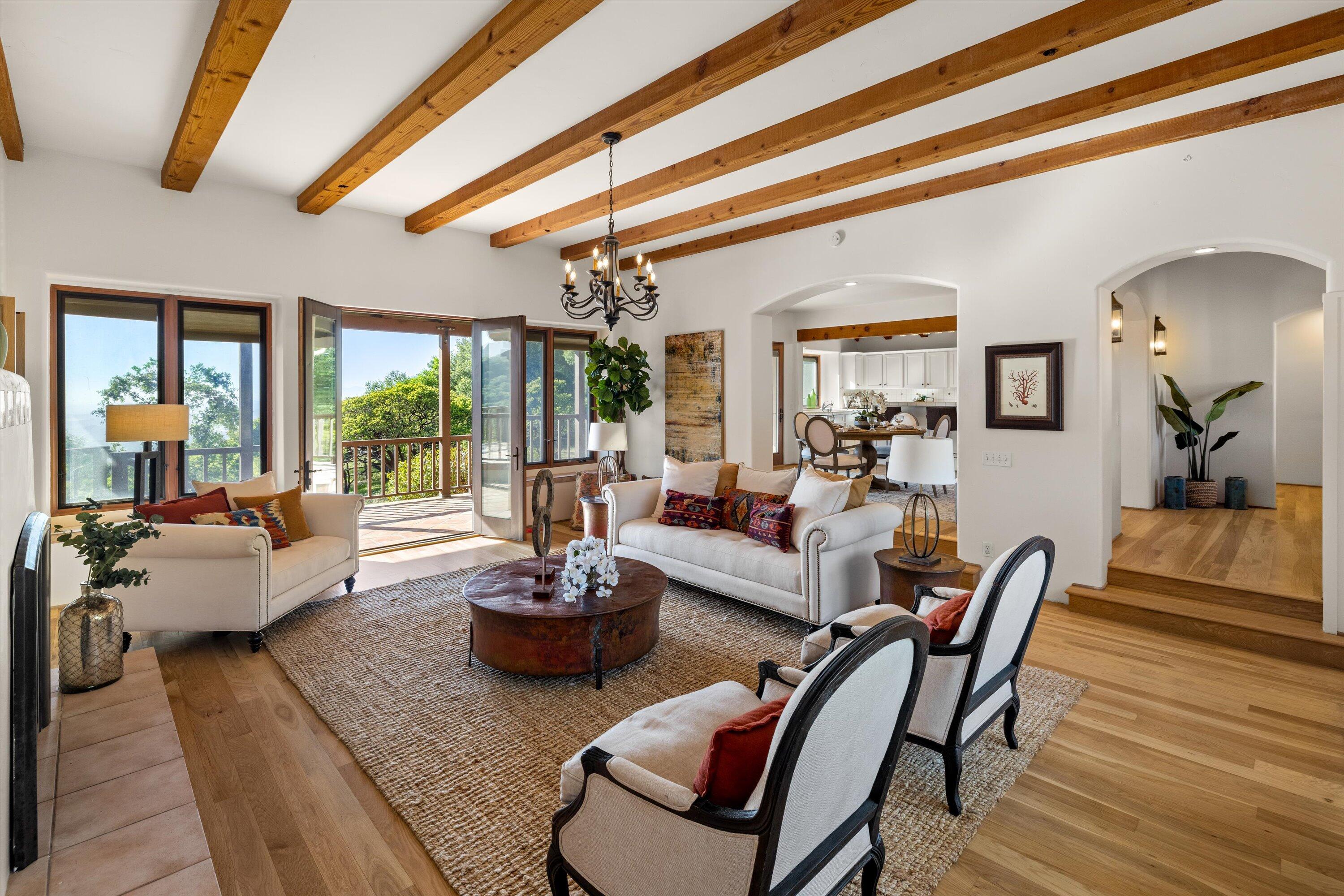 5200 E Camino Cielo