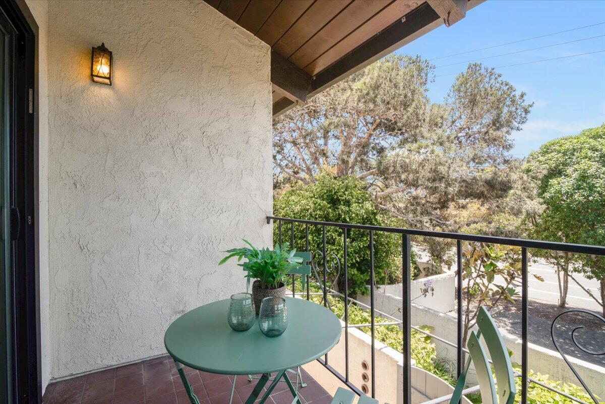 1930 N Jameson Lane, A