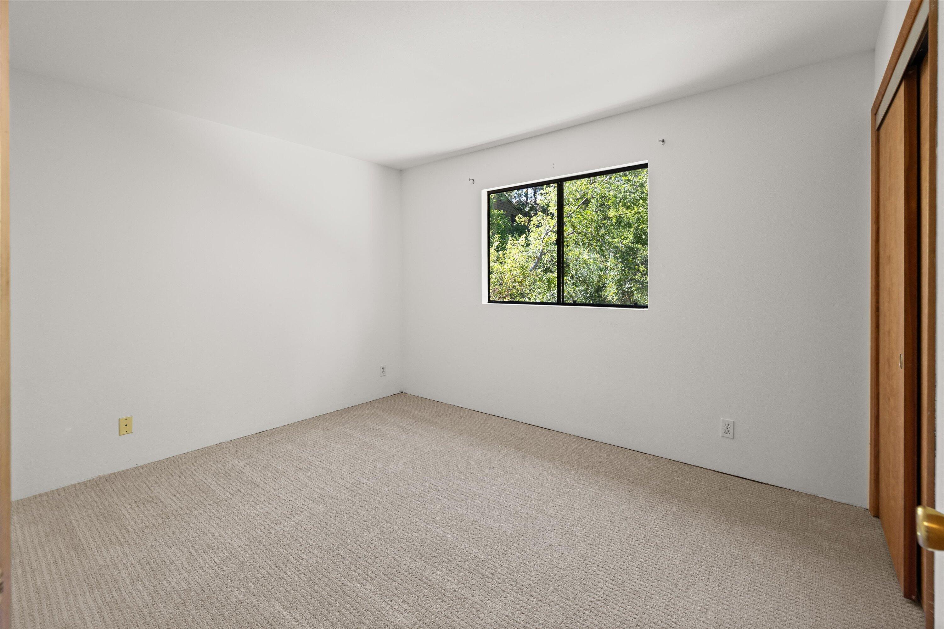 4856 Glenn Road