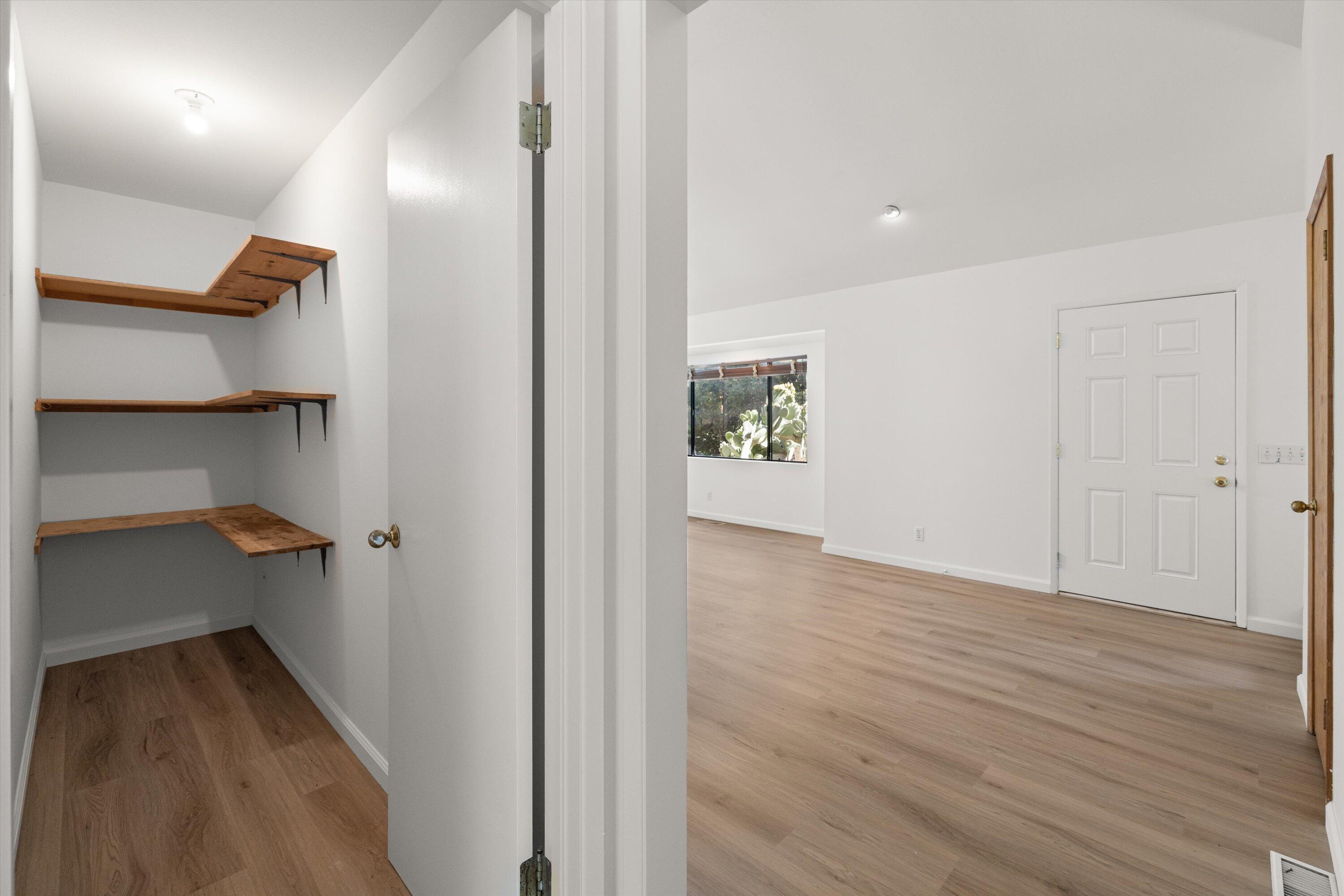 4856 Glenn Road