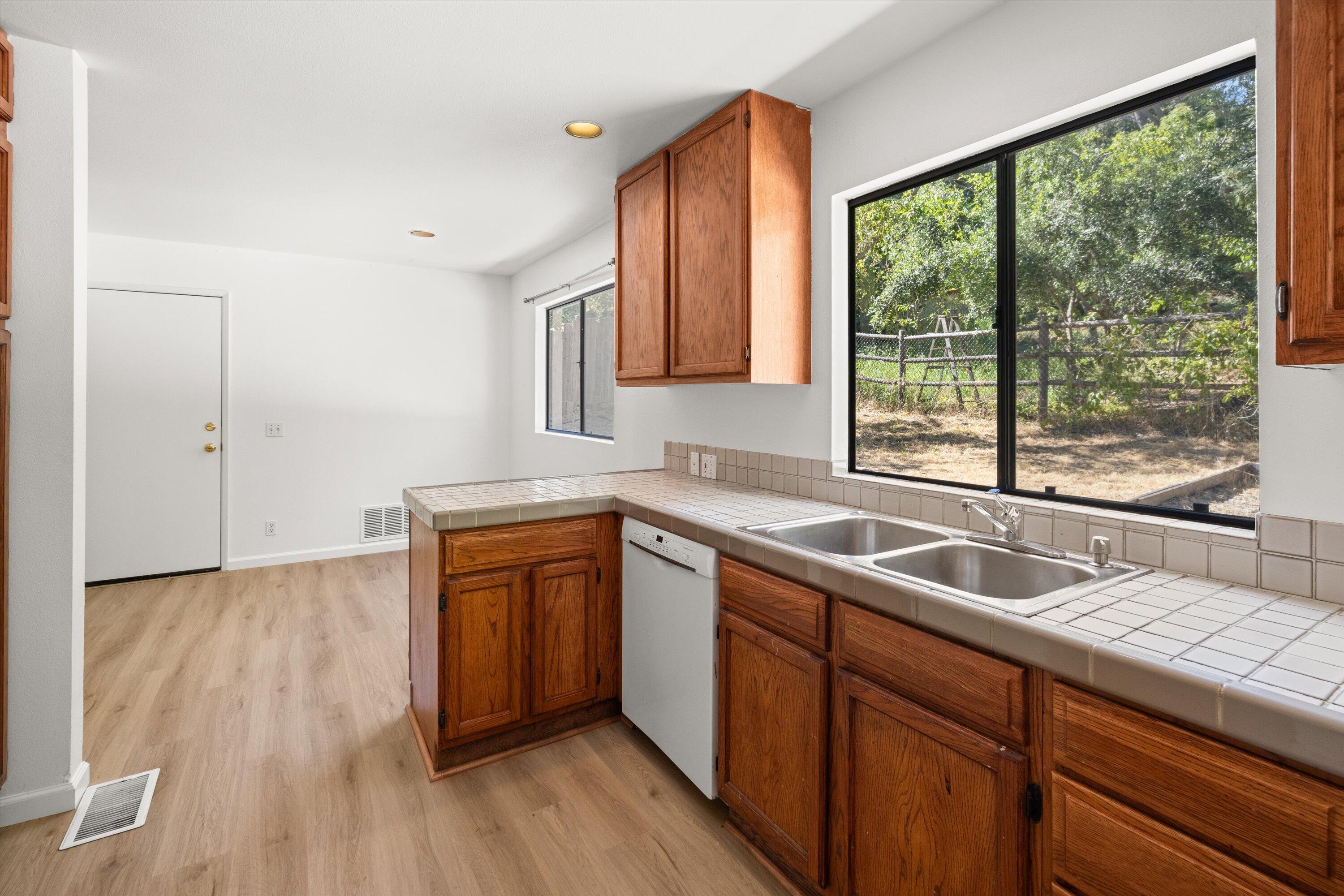 4856 Glenn Road