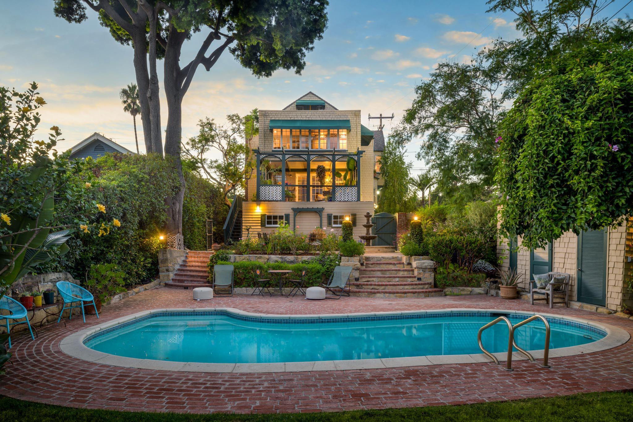 1833 Santa Barbara Street