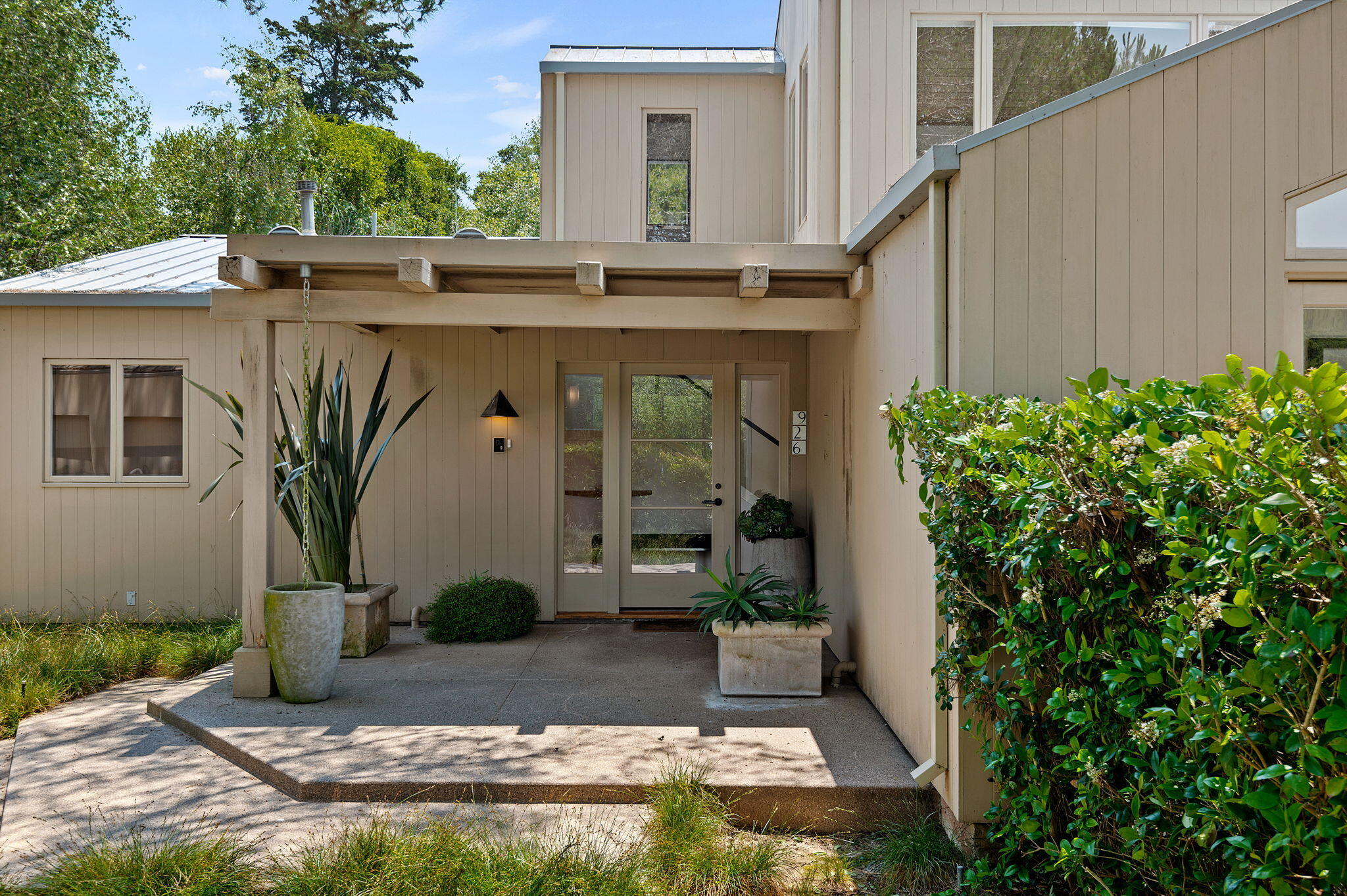 926 Mission Ridge Road