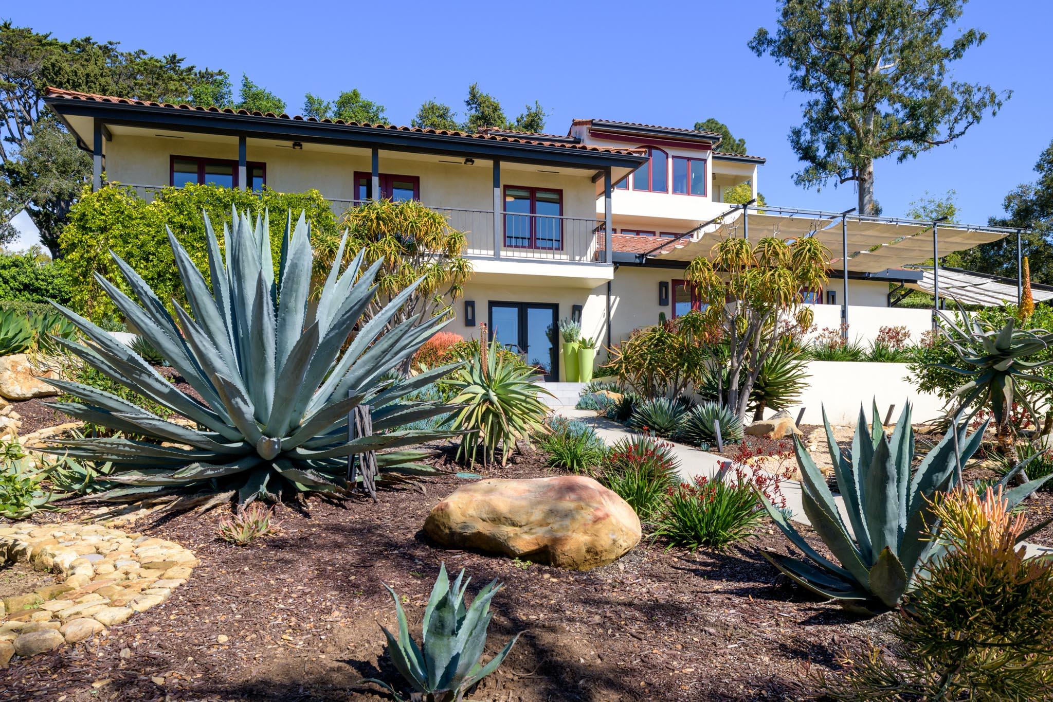 900 Moreno Road