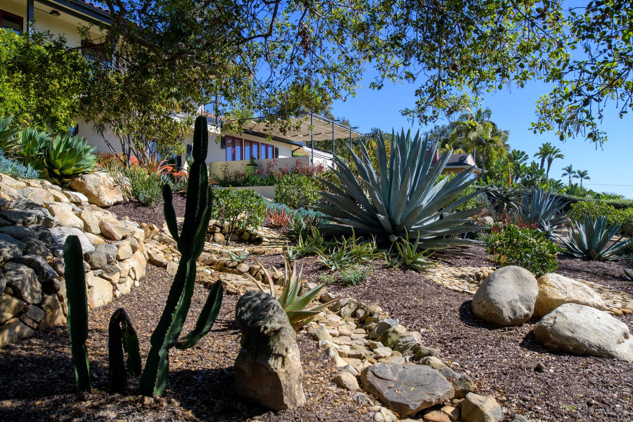 900 Moreno Road