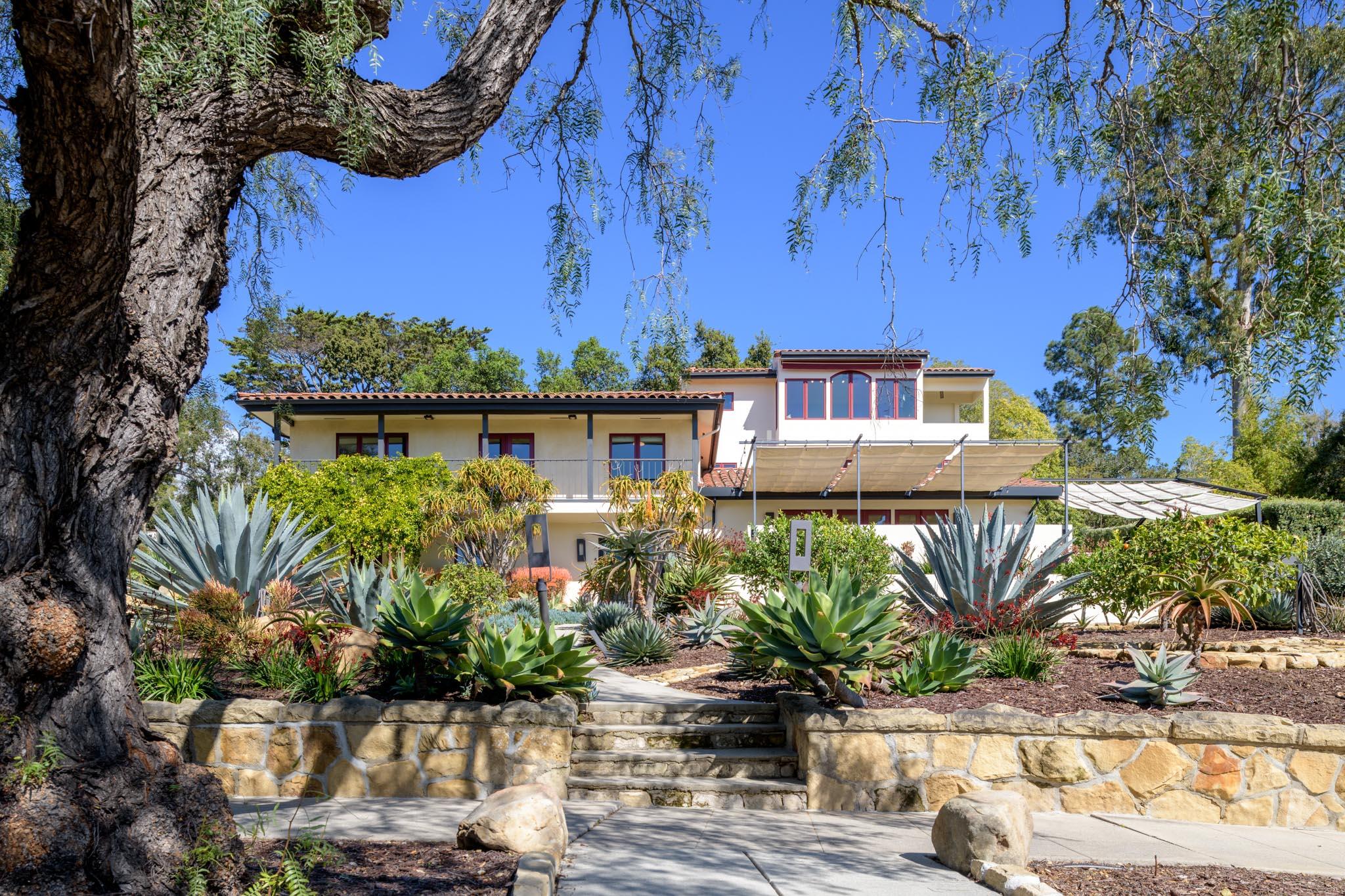 900 Moreno Road