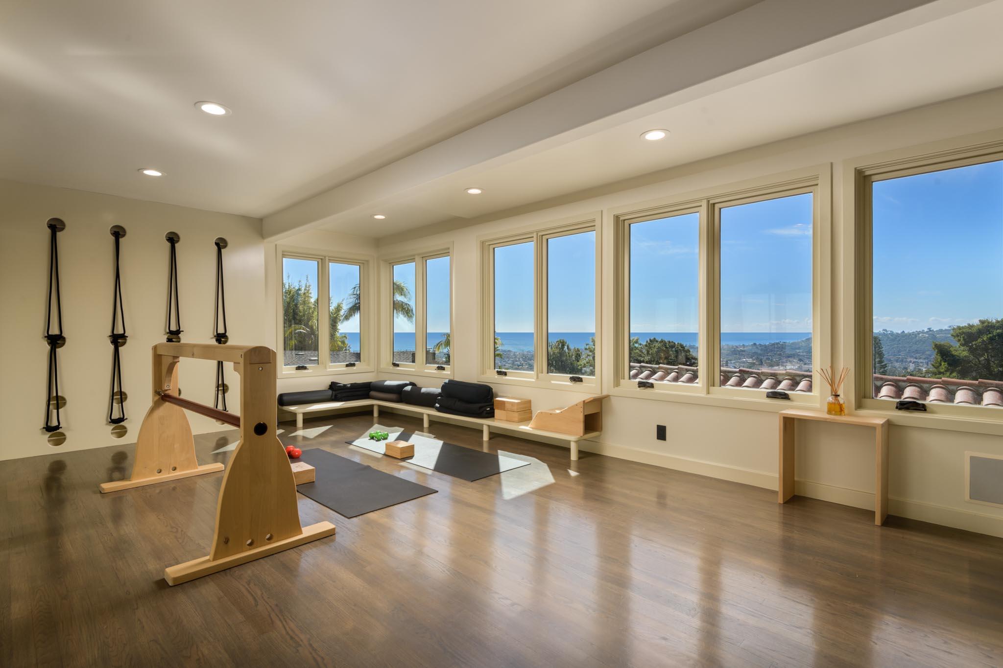 900 Moreno Road