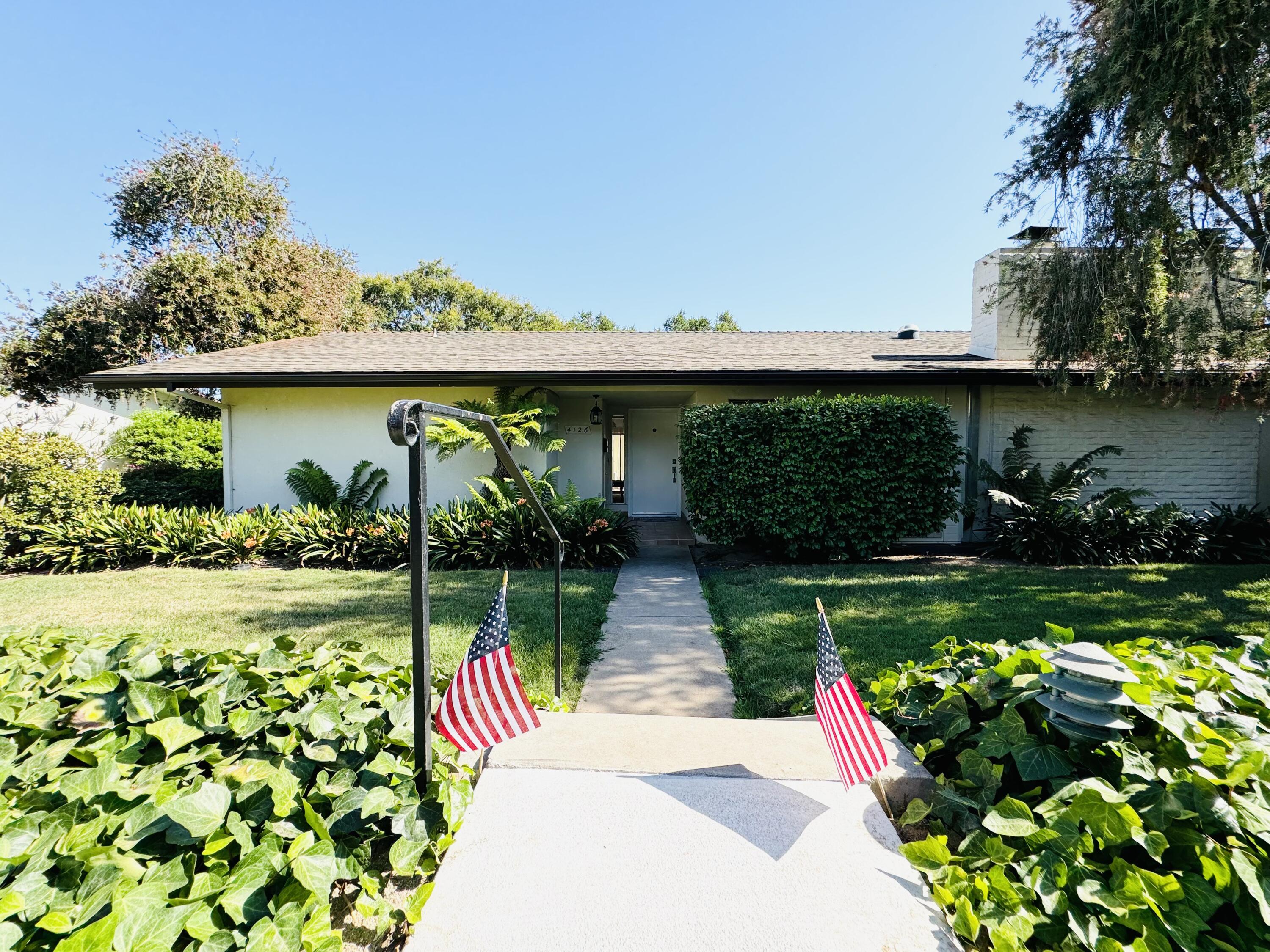4126 Foothill Road