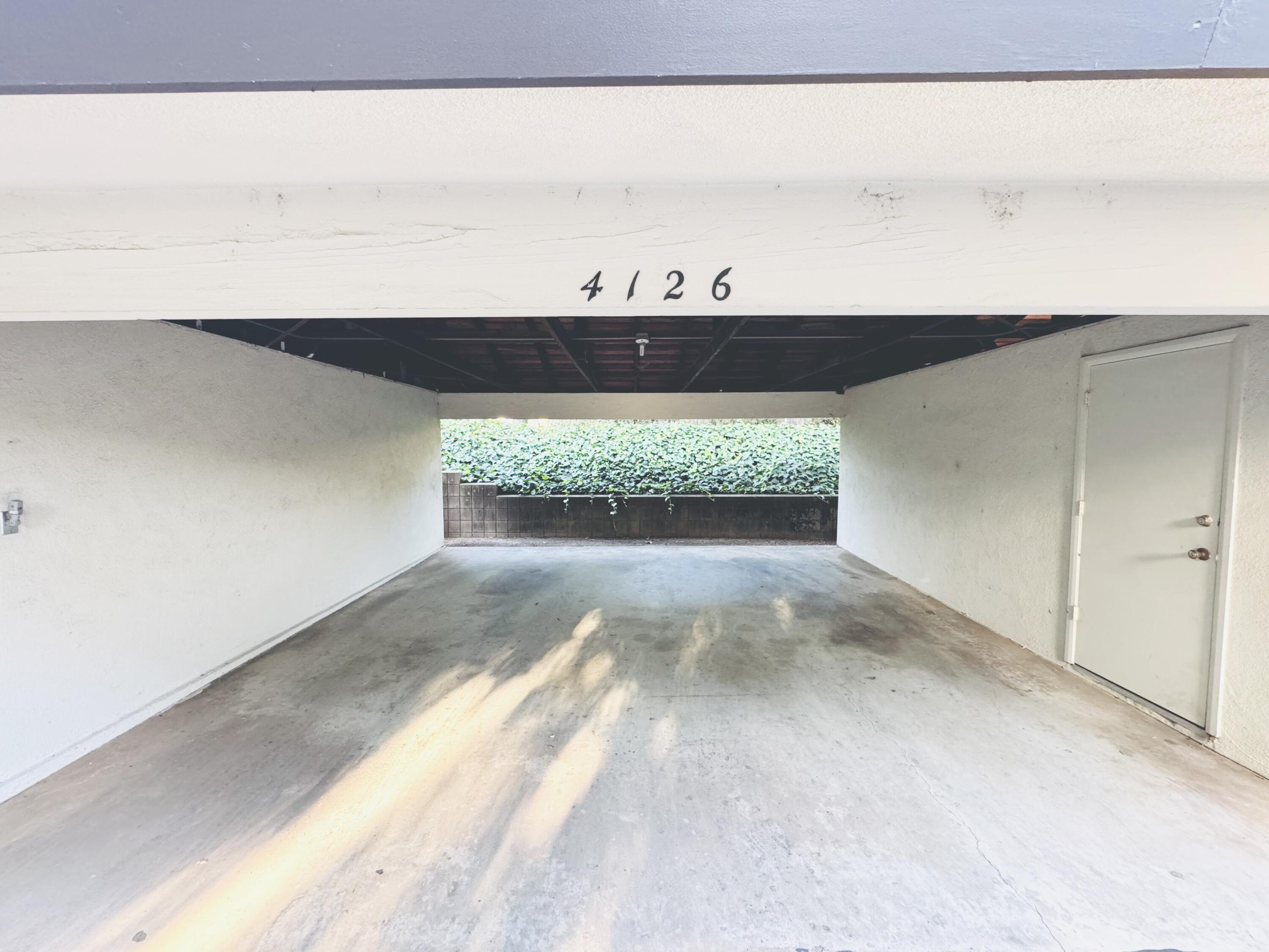 4126 Foothill Road