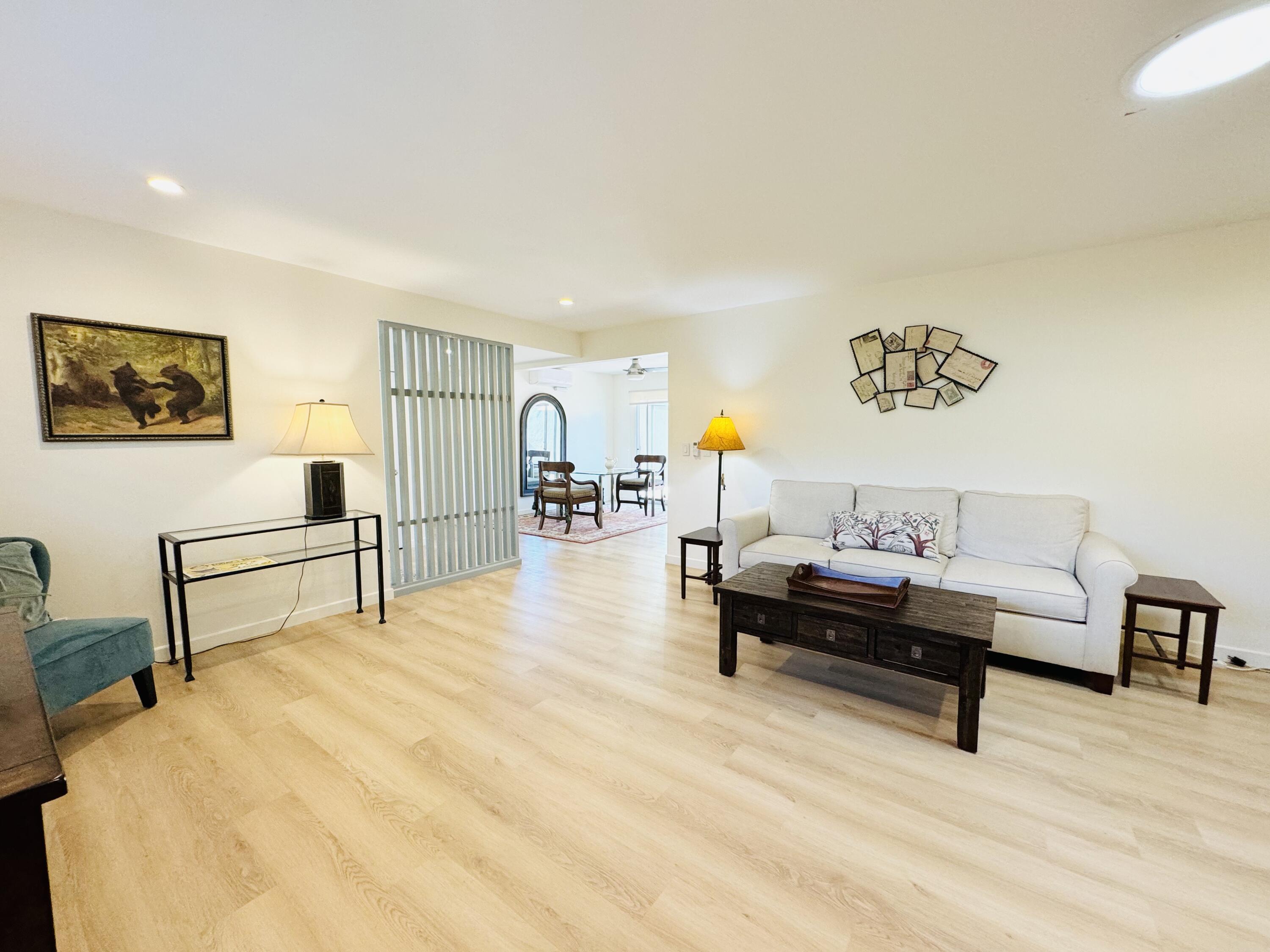 4126 Foothill Road