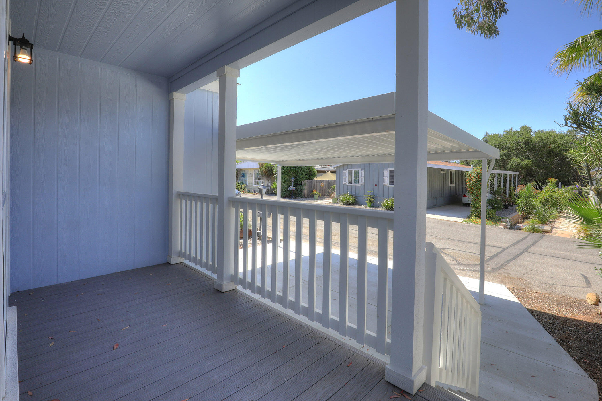 4025 State, 61