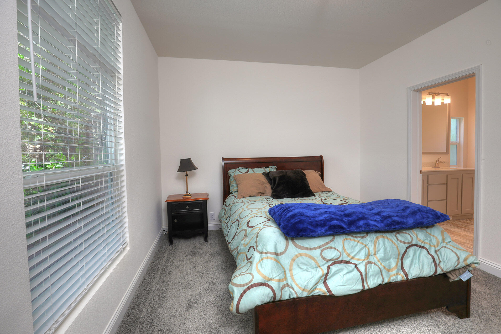 4025 State, 61