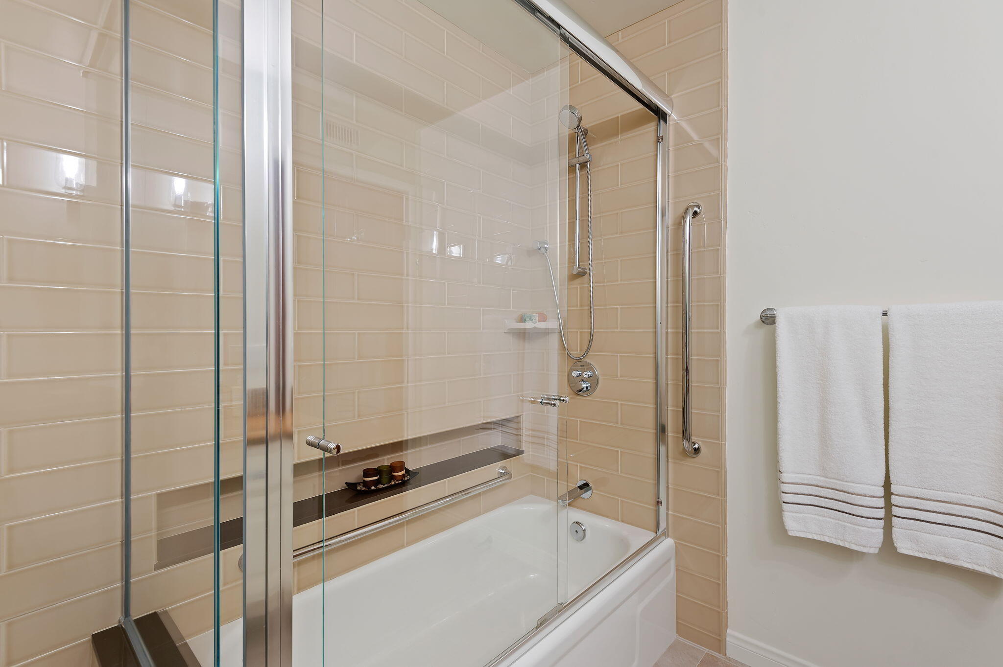 1761 Calle Poniente