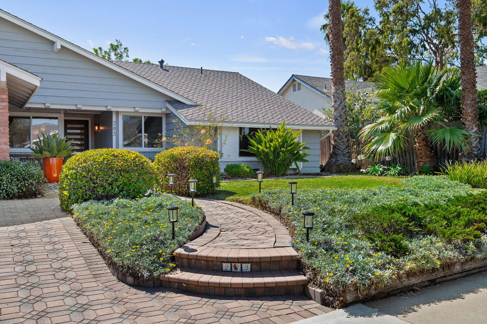 283 Savona Avenue