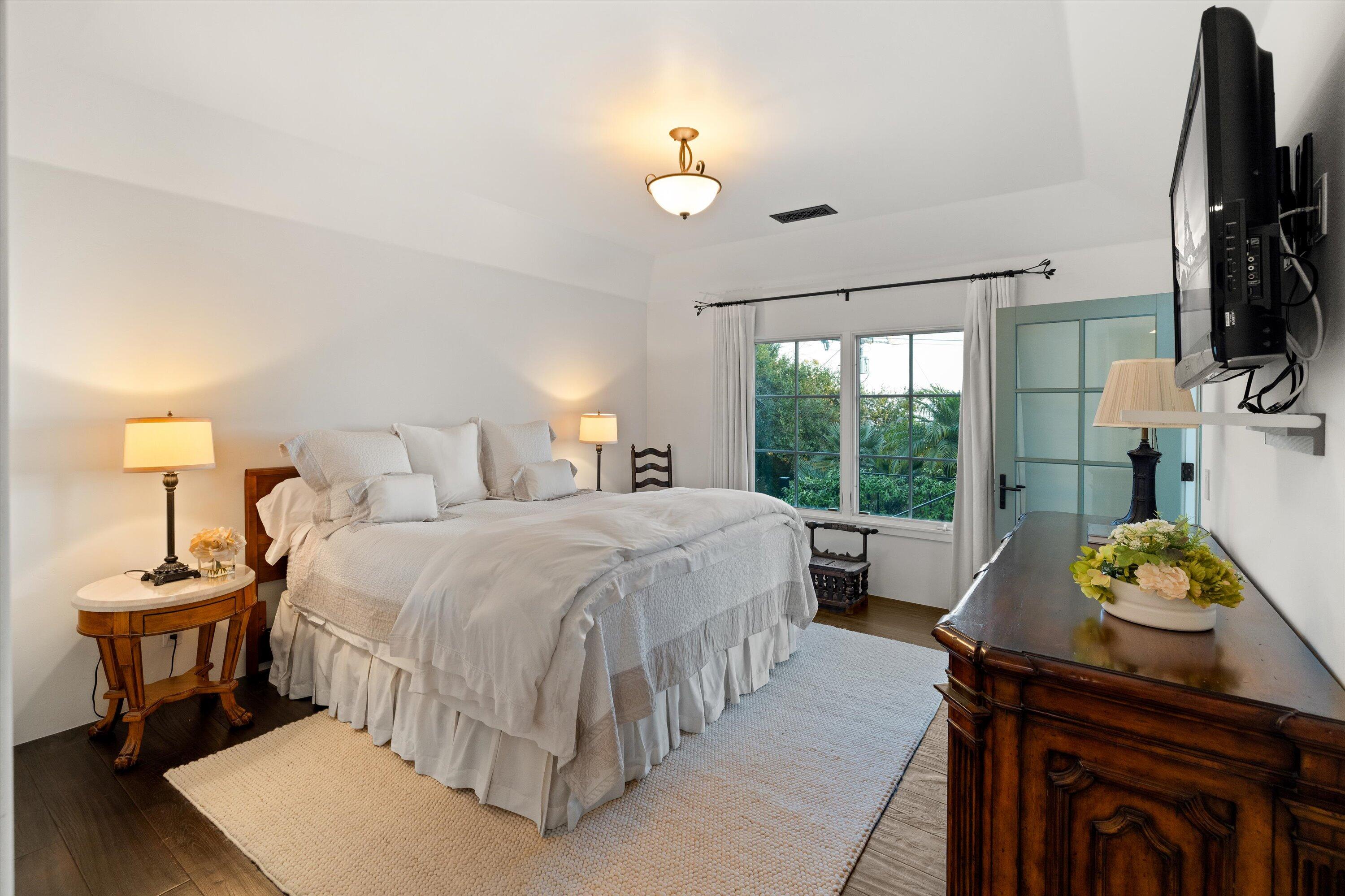 1600 Mira Vista Avenue