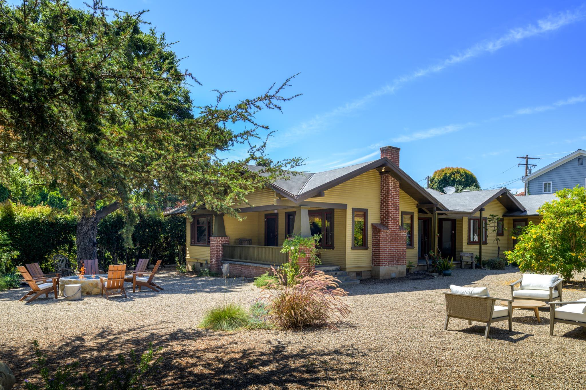 3204 Calle Pinon