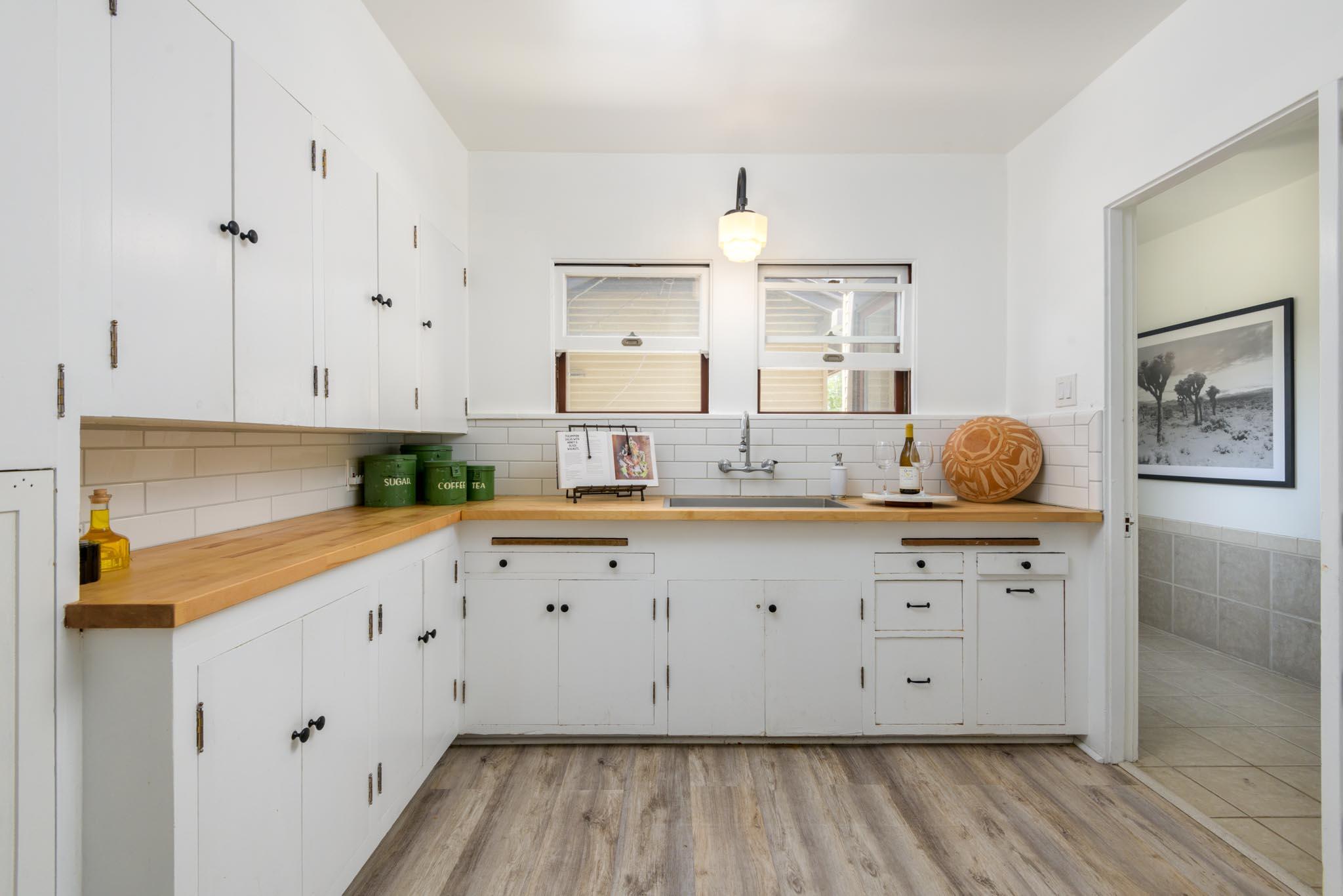 3204 Calle Pinon