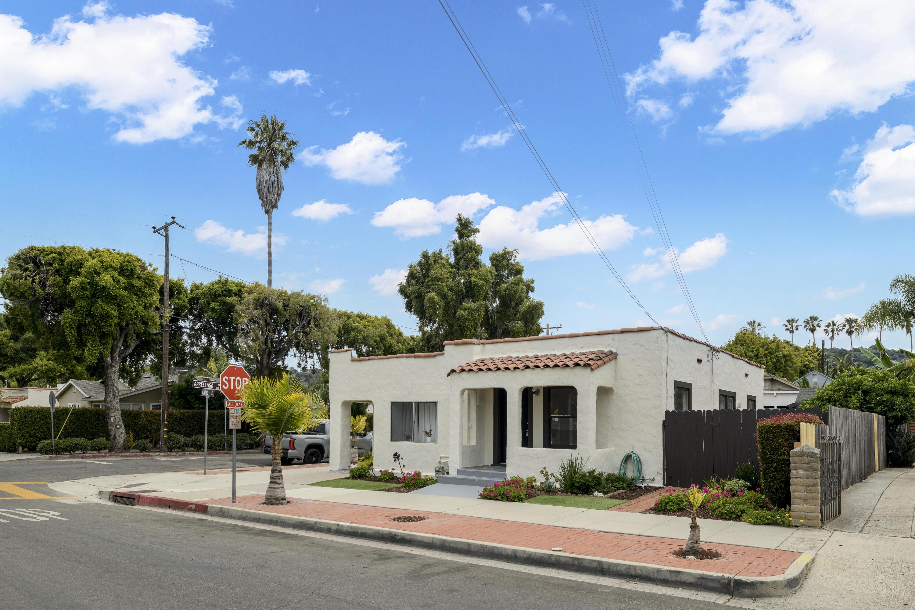 1601 Chino Street