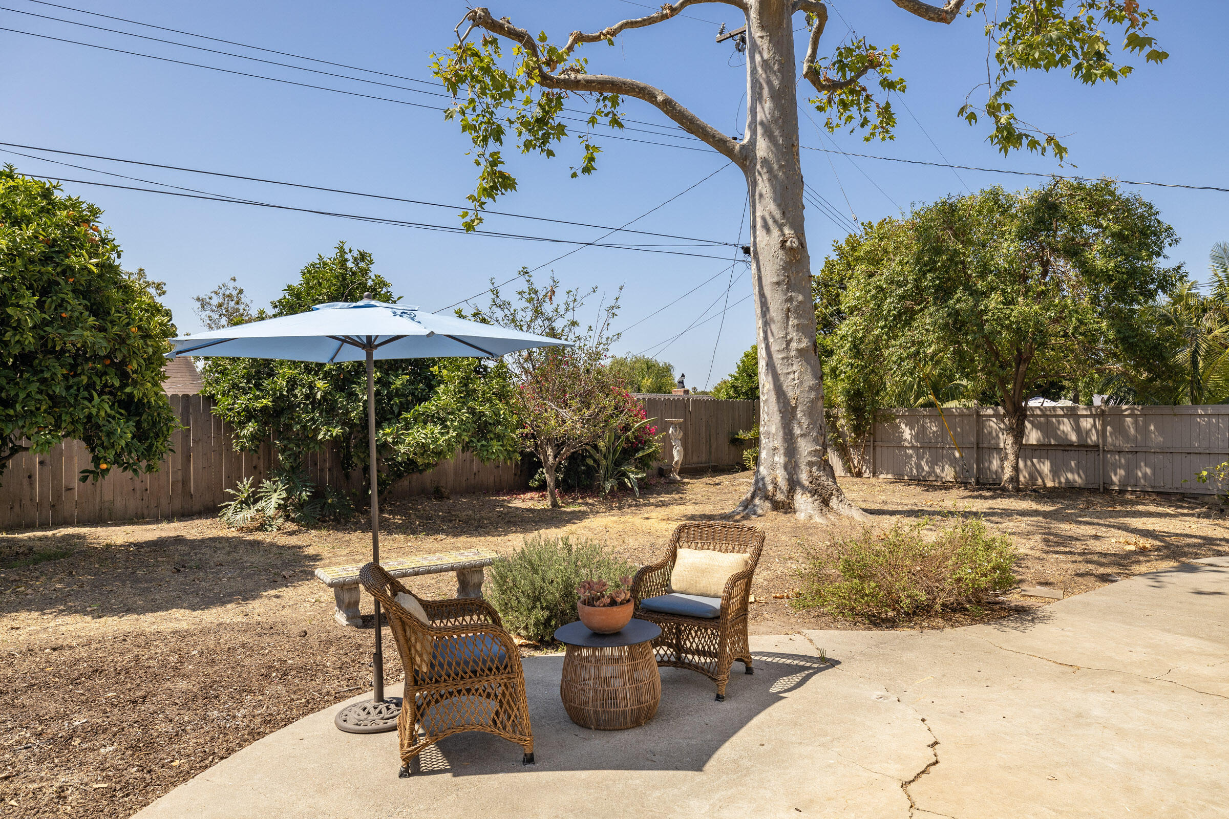 5523 Cathedral Oaks Road