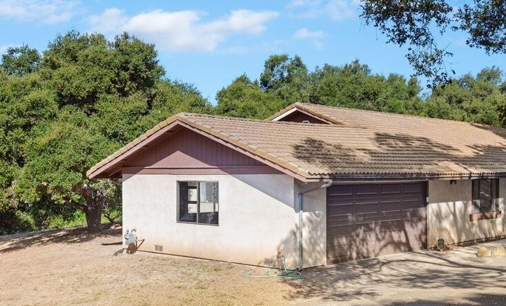 855 Rockbridge Road