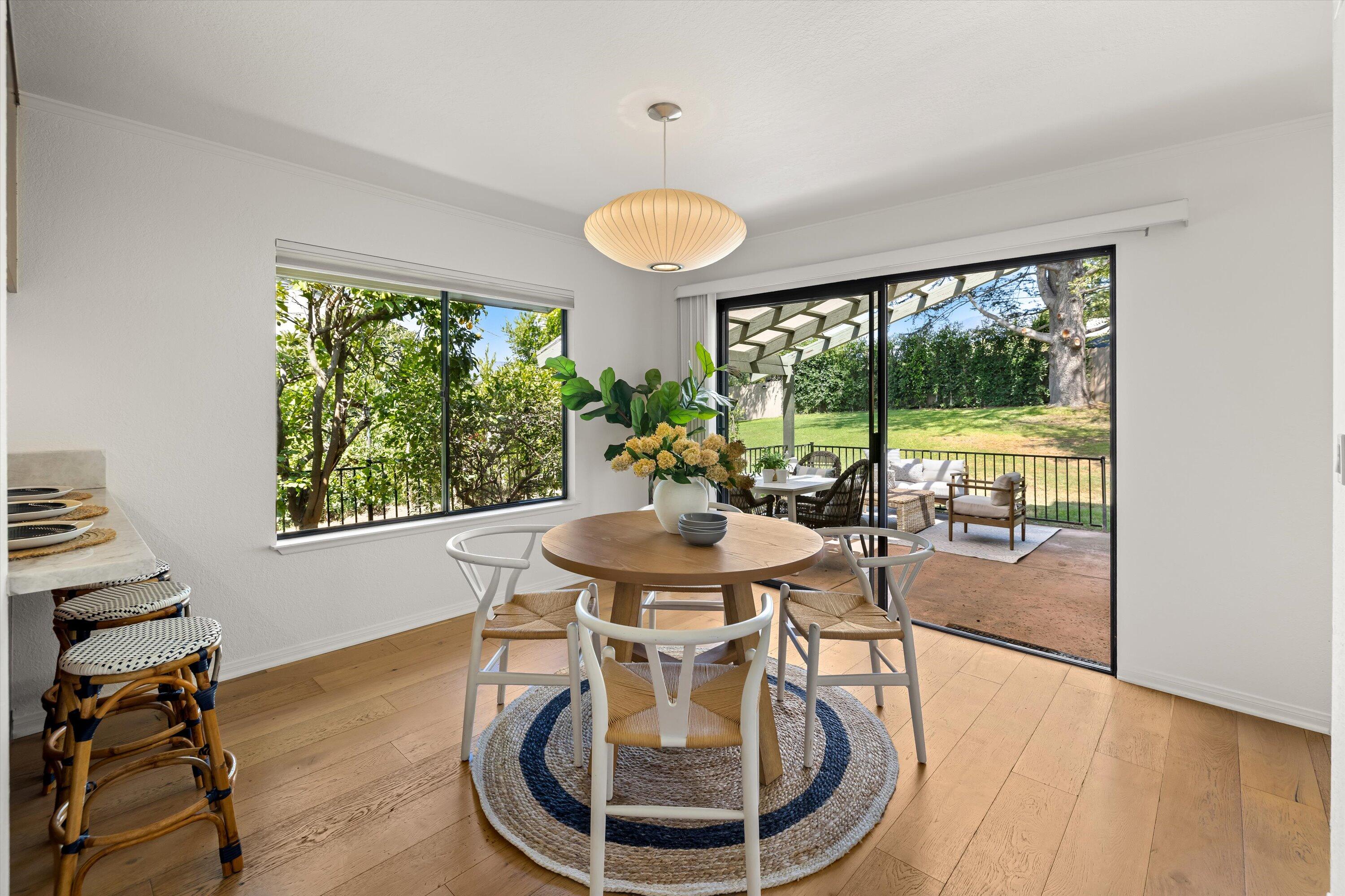 280 N La Cumbre Road