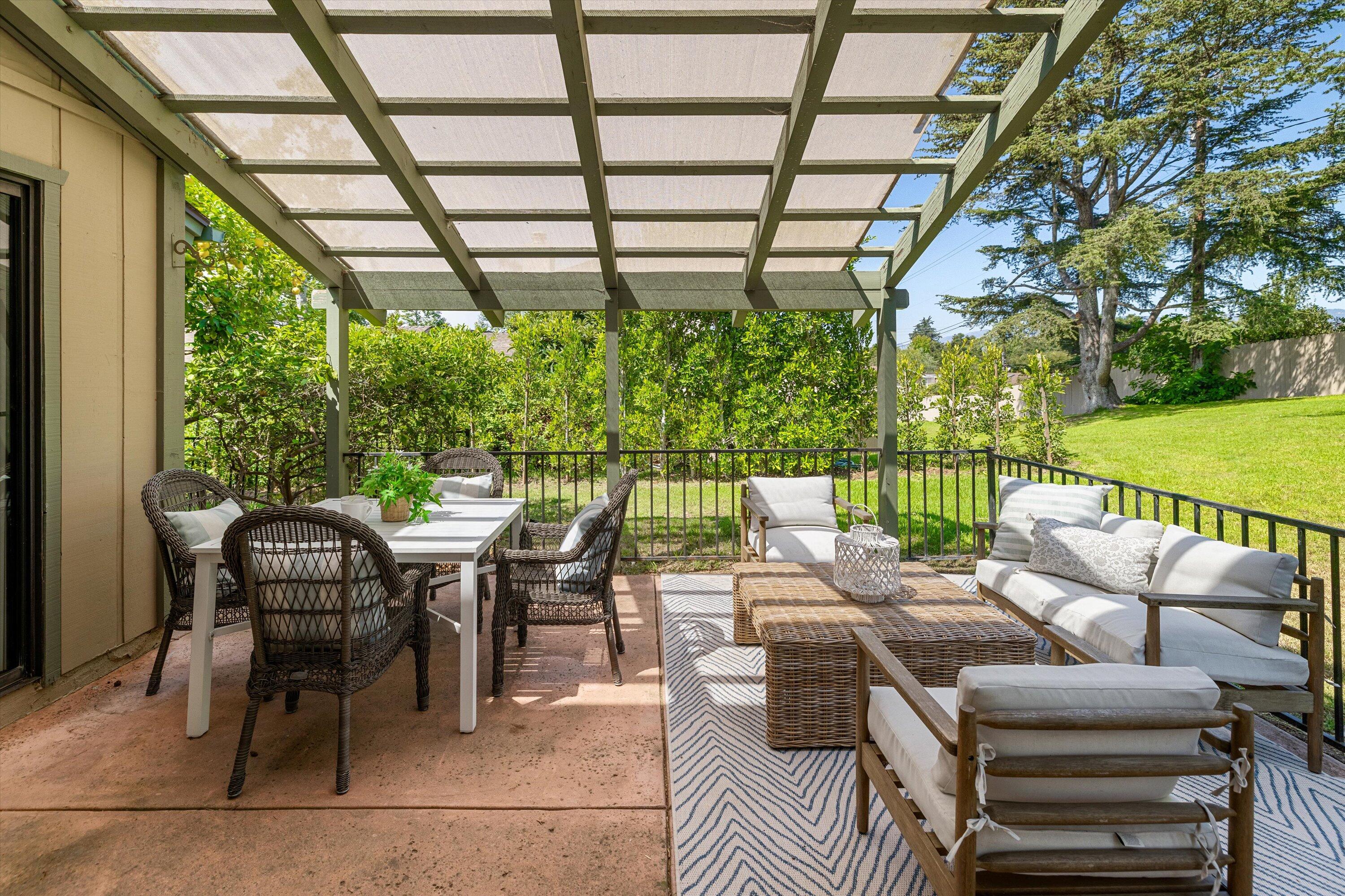 280 N La Cumbre Road