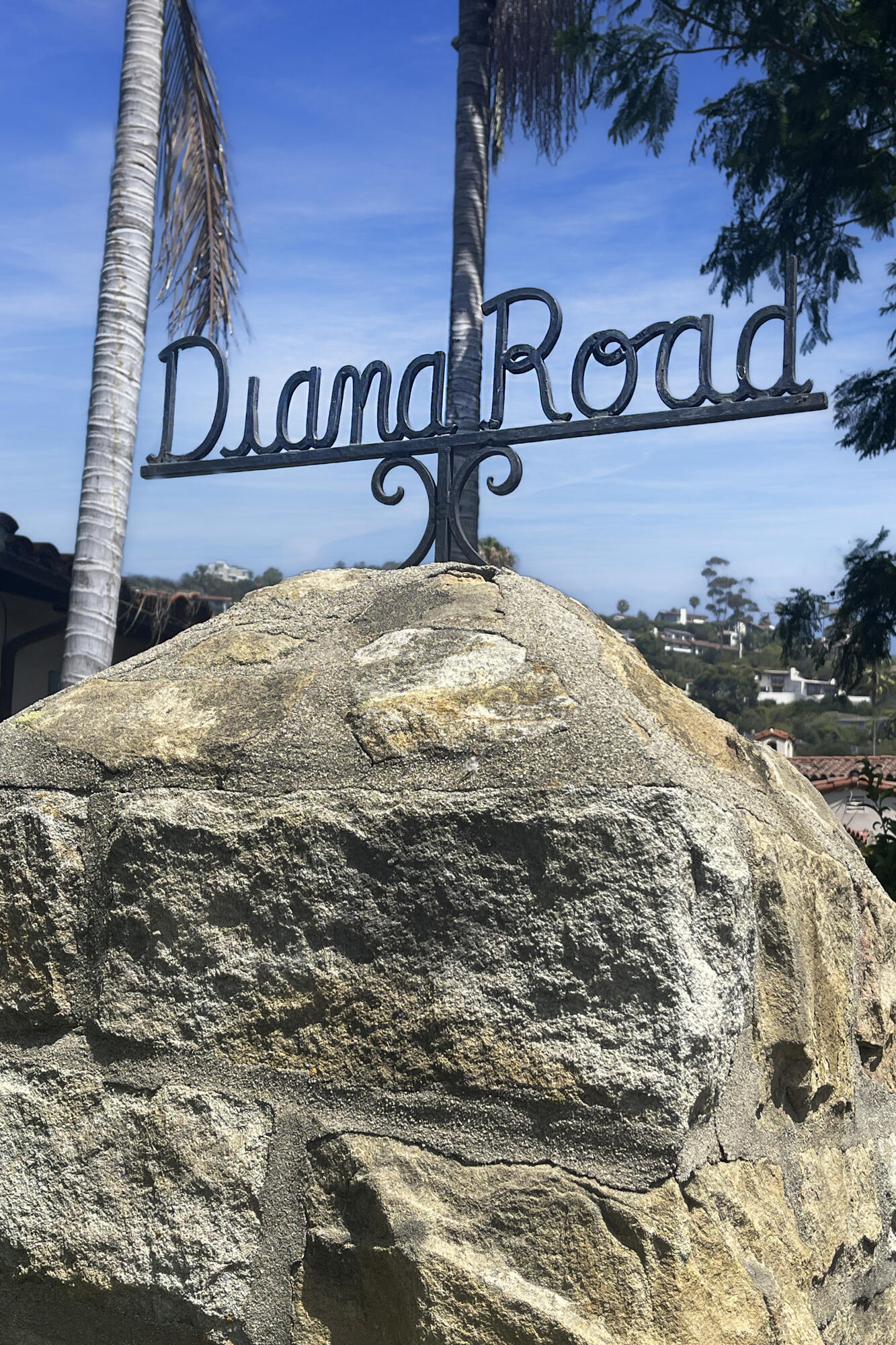 1221 Diana Road