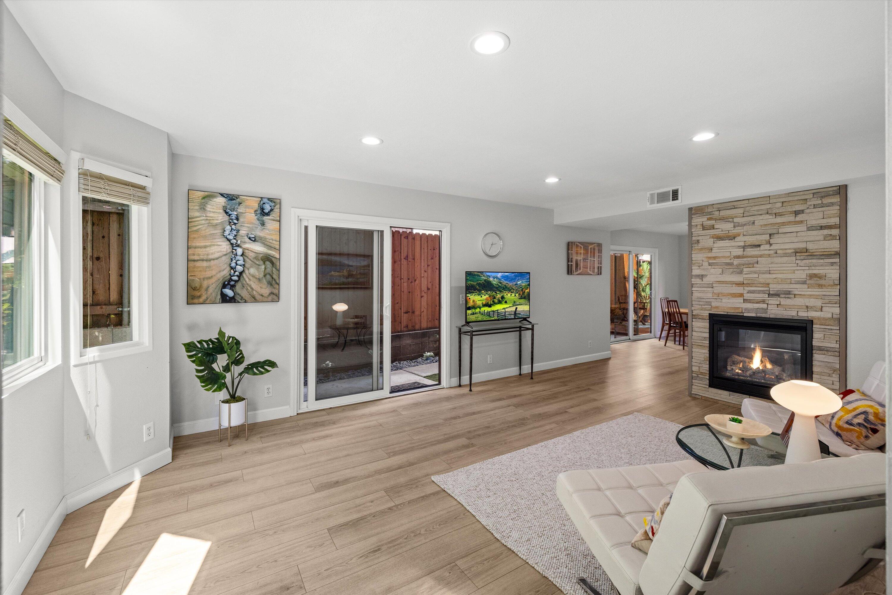 25 Ocean View Avenue, A2